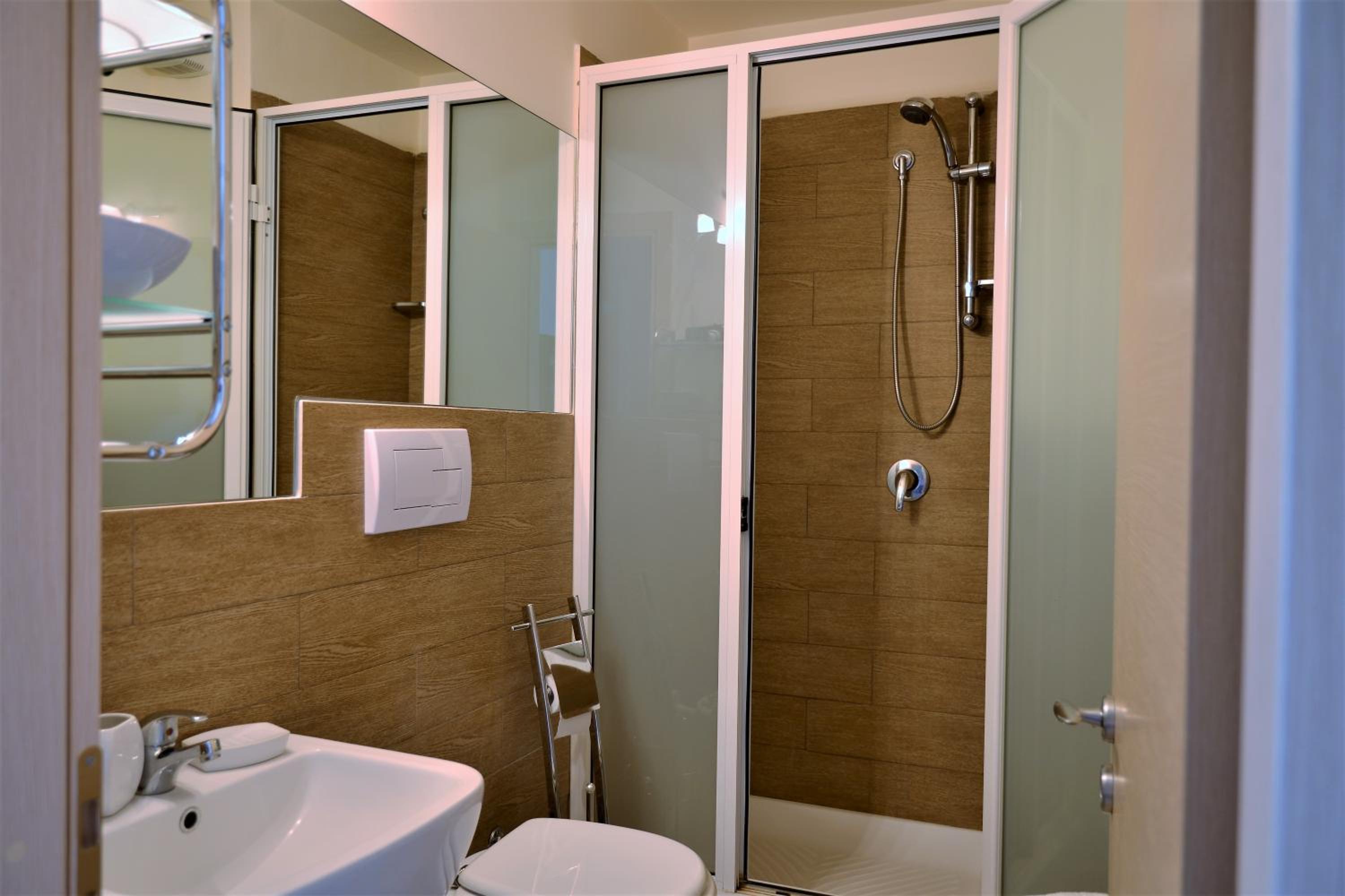 Camera Tripla con bagno privato