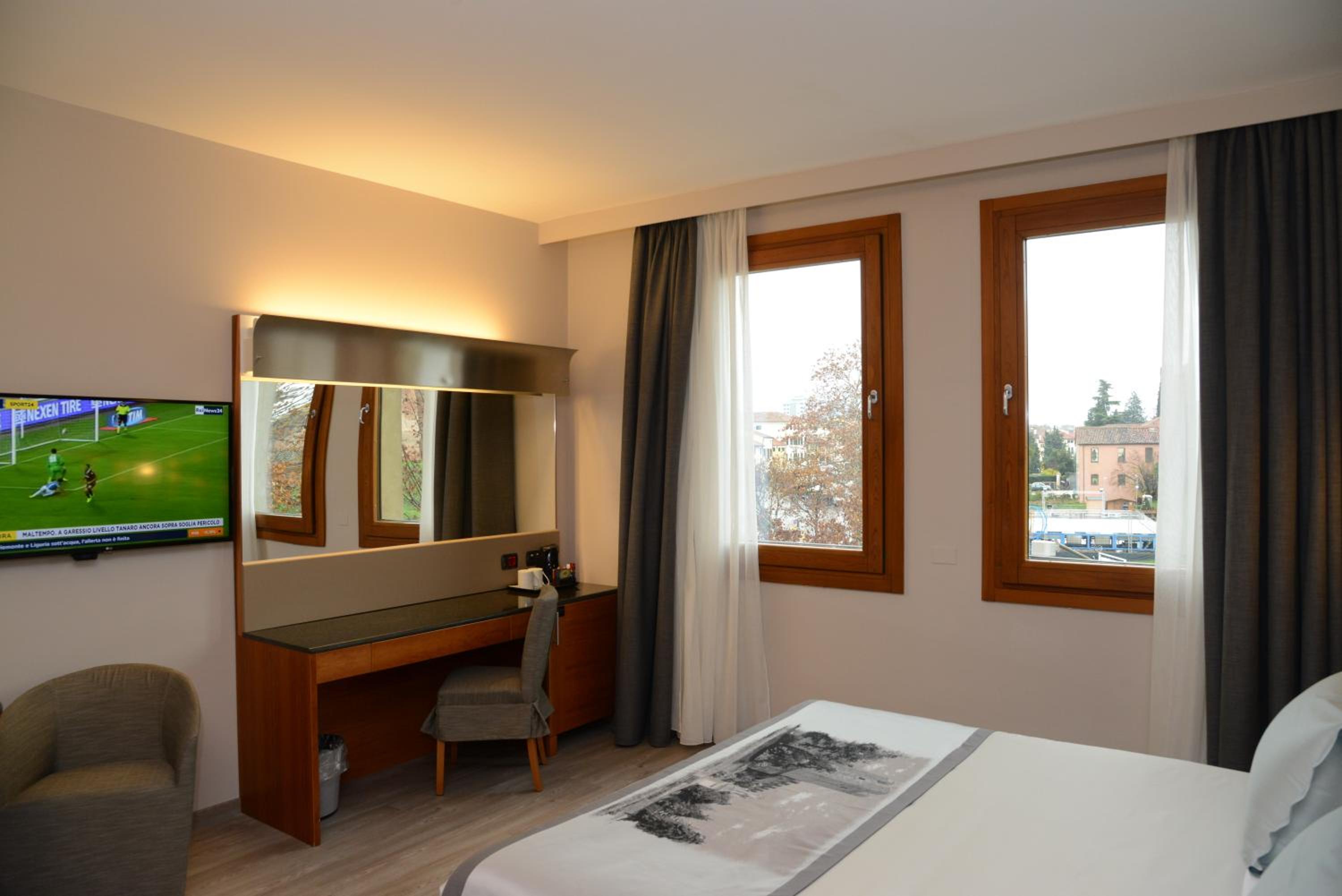 Double Room - Photo 1