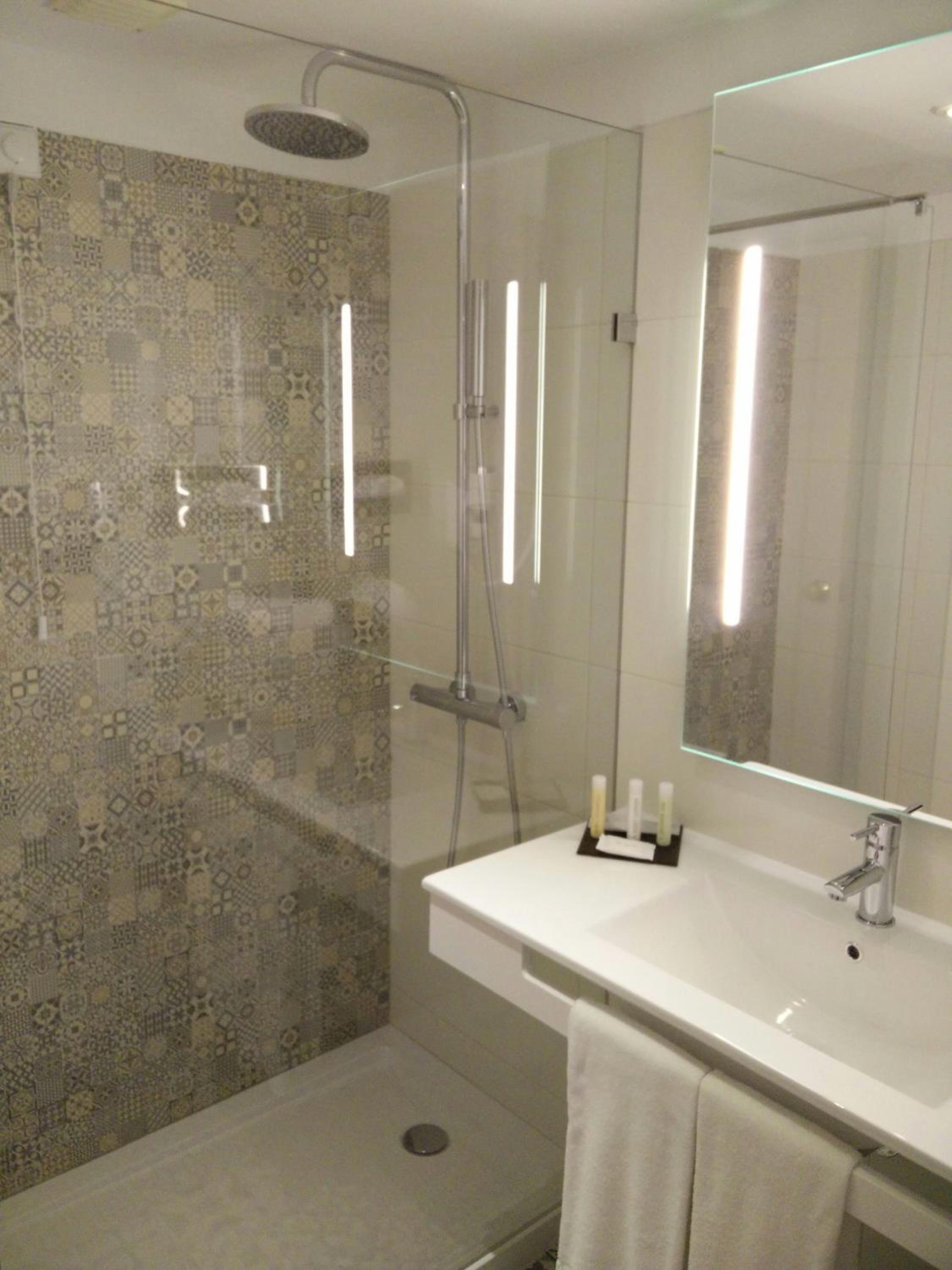 Superior Double Room - Photo 6