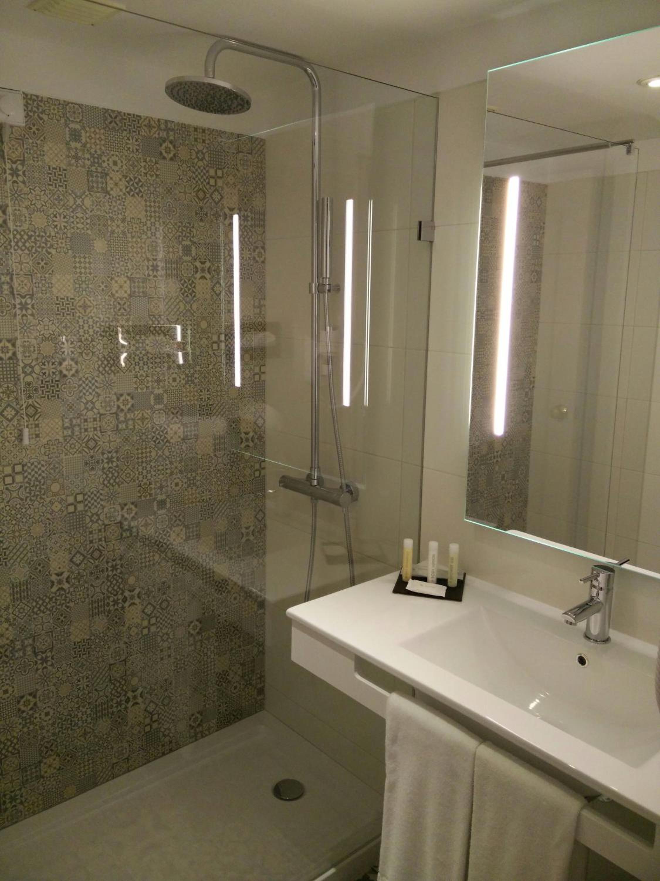 Superior Single Room