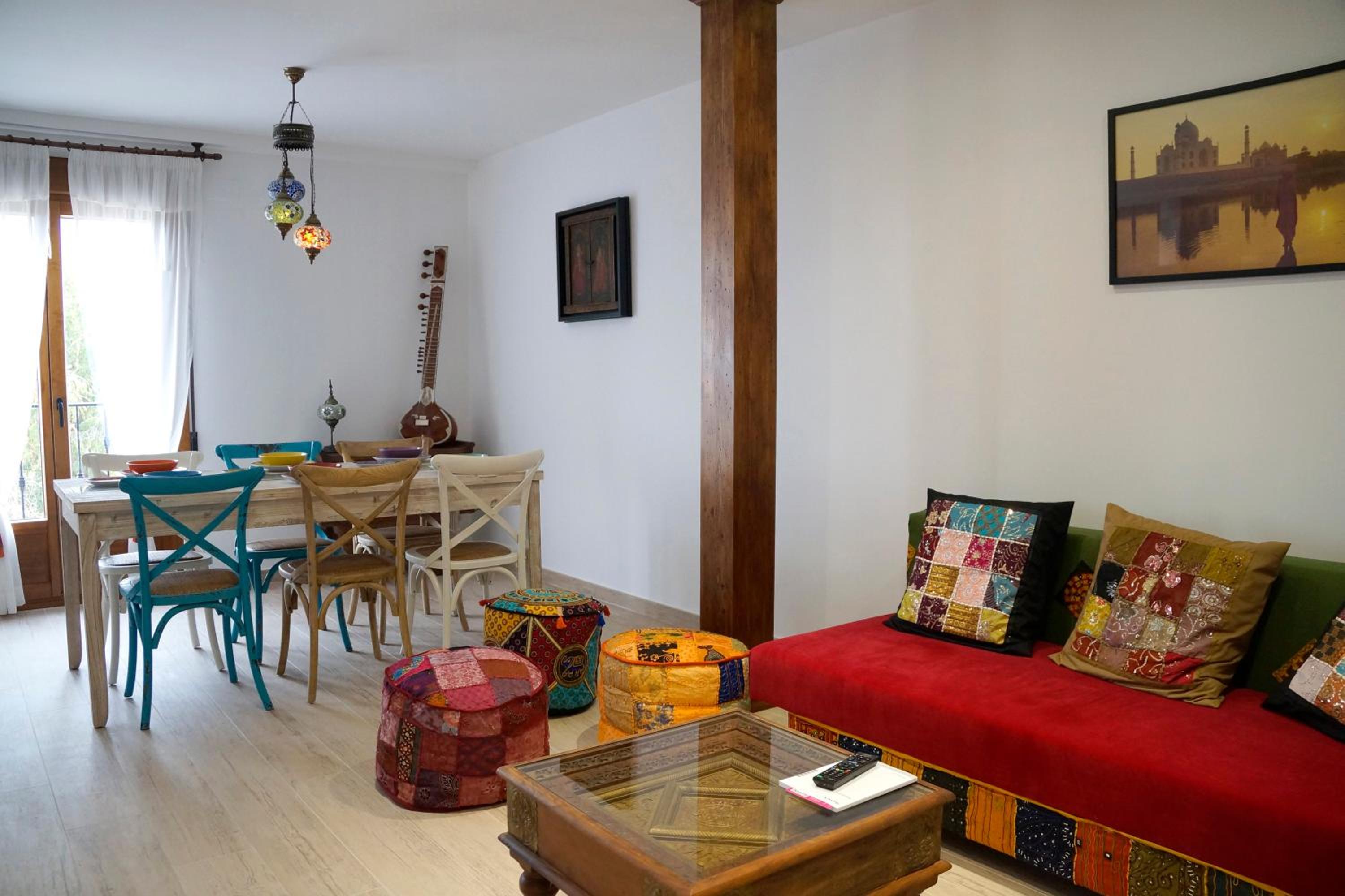 Estudio Familiar (4 adultos)