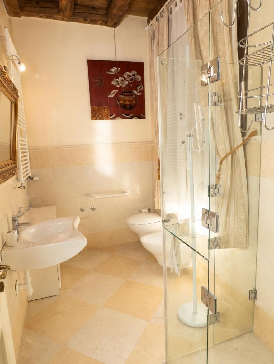 Quadruple Room with Bathroom photo 3