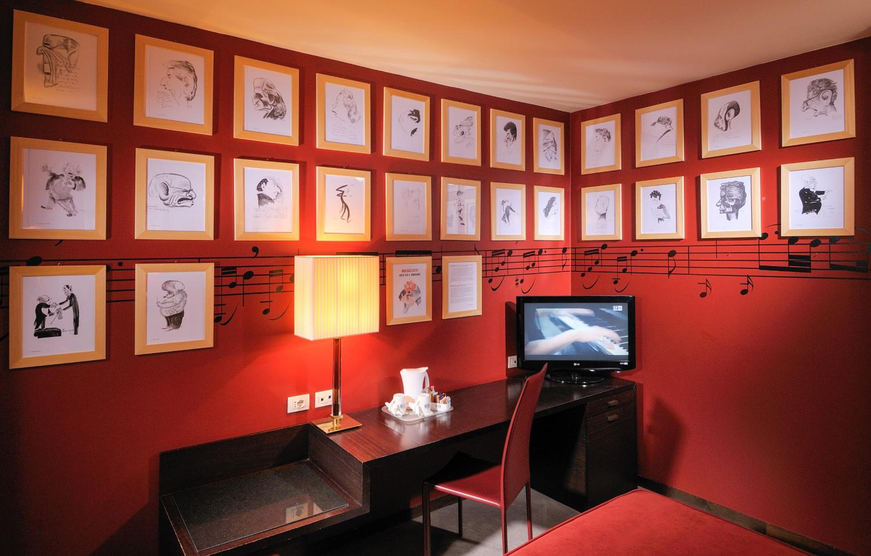 Double Room - Photo 2