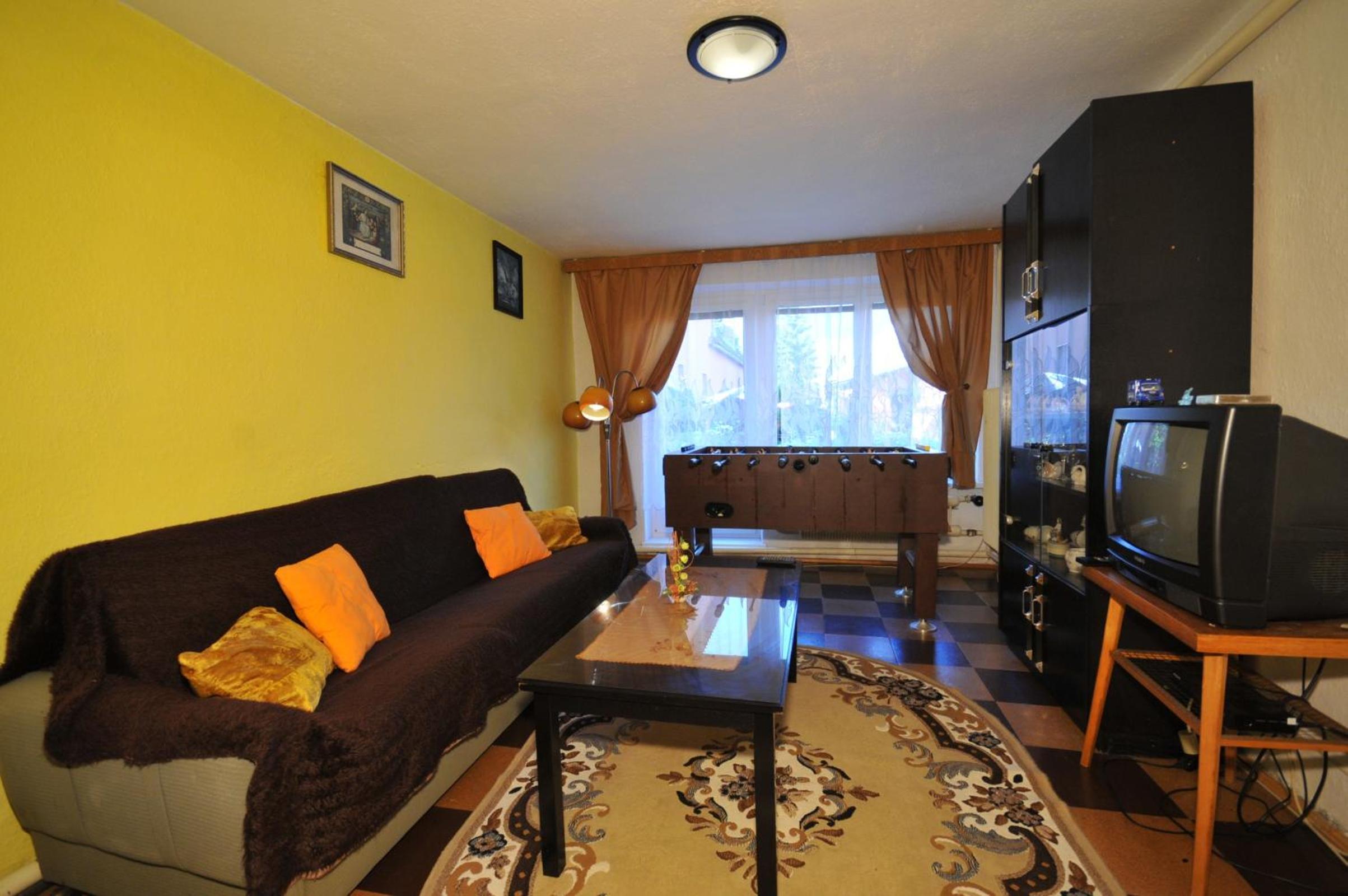 Family Room - Photo 1