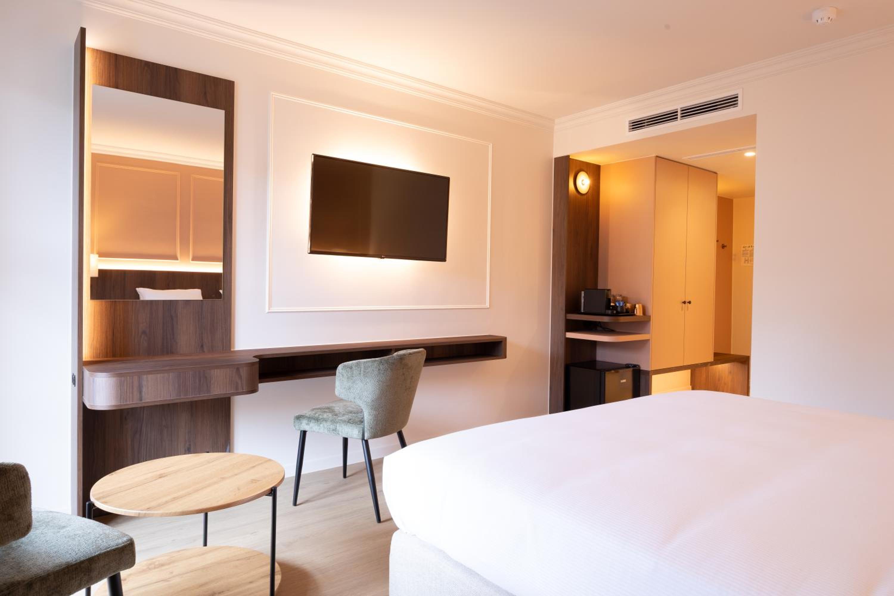 Deluxe Double Room - Photo 6