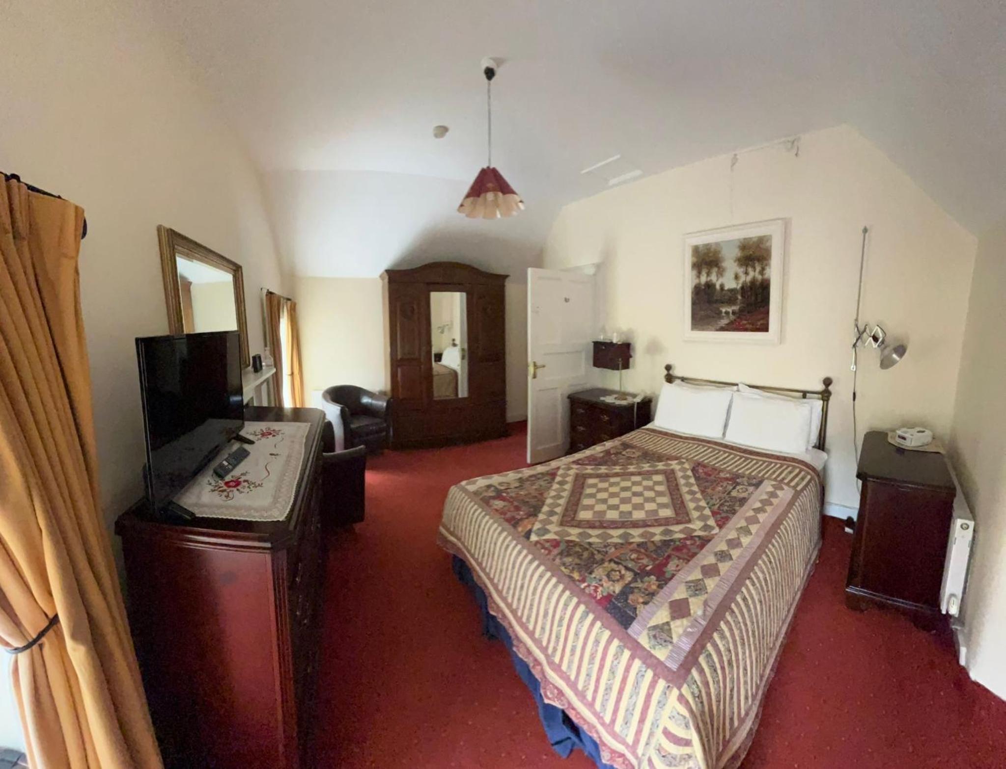 Double Room with Garden View - Photo 2