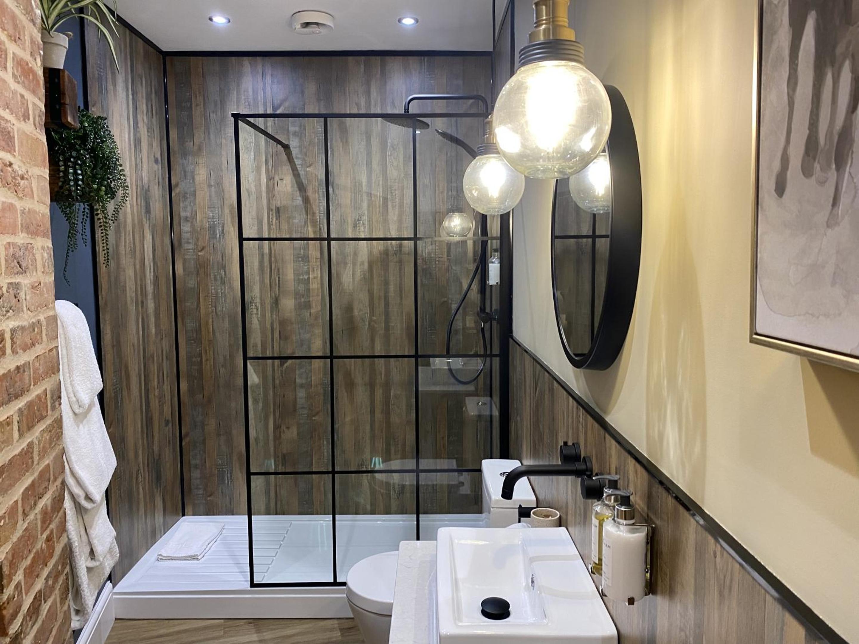Double or Twin Room with Private Bathroom photo 2