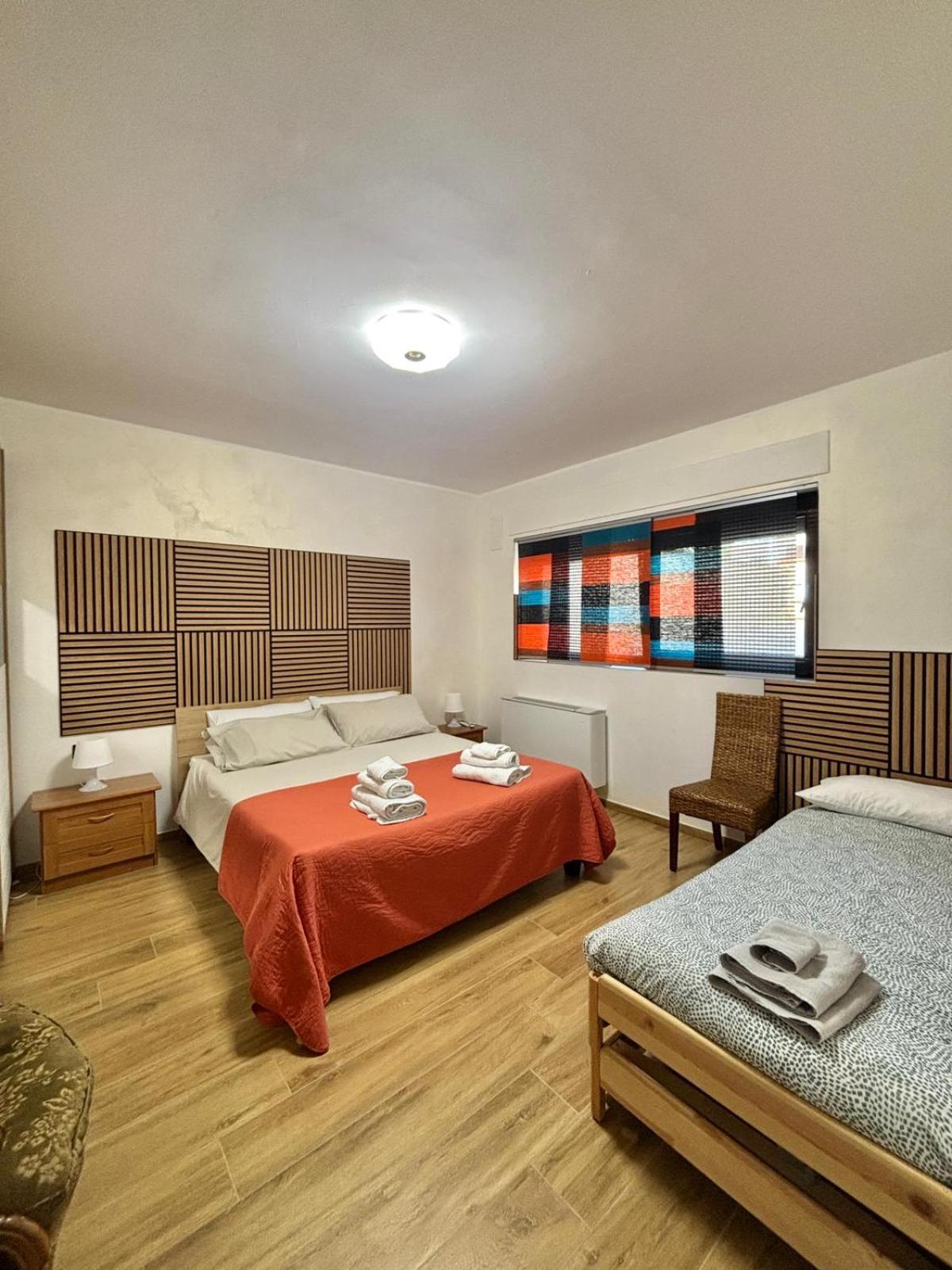 Deluxe One-Bedroom Apartment with Garden View photo 3