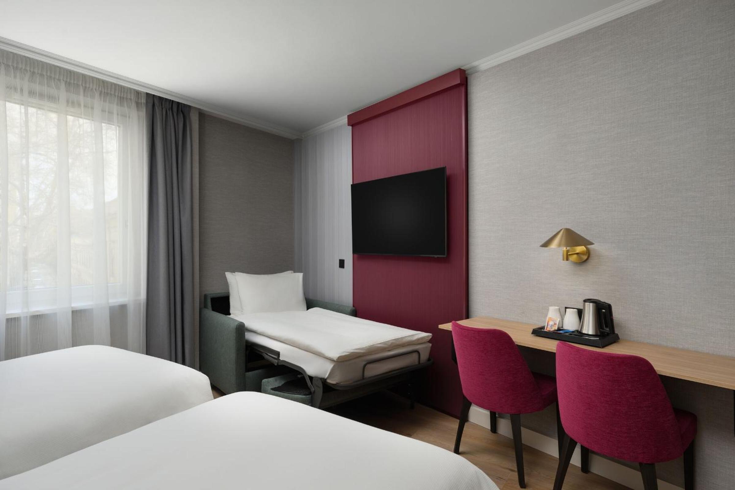 Superior Triple Room