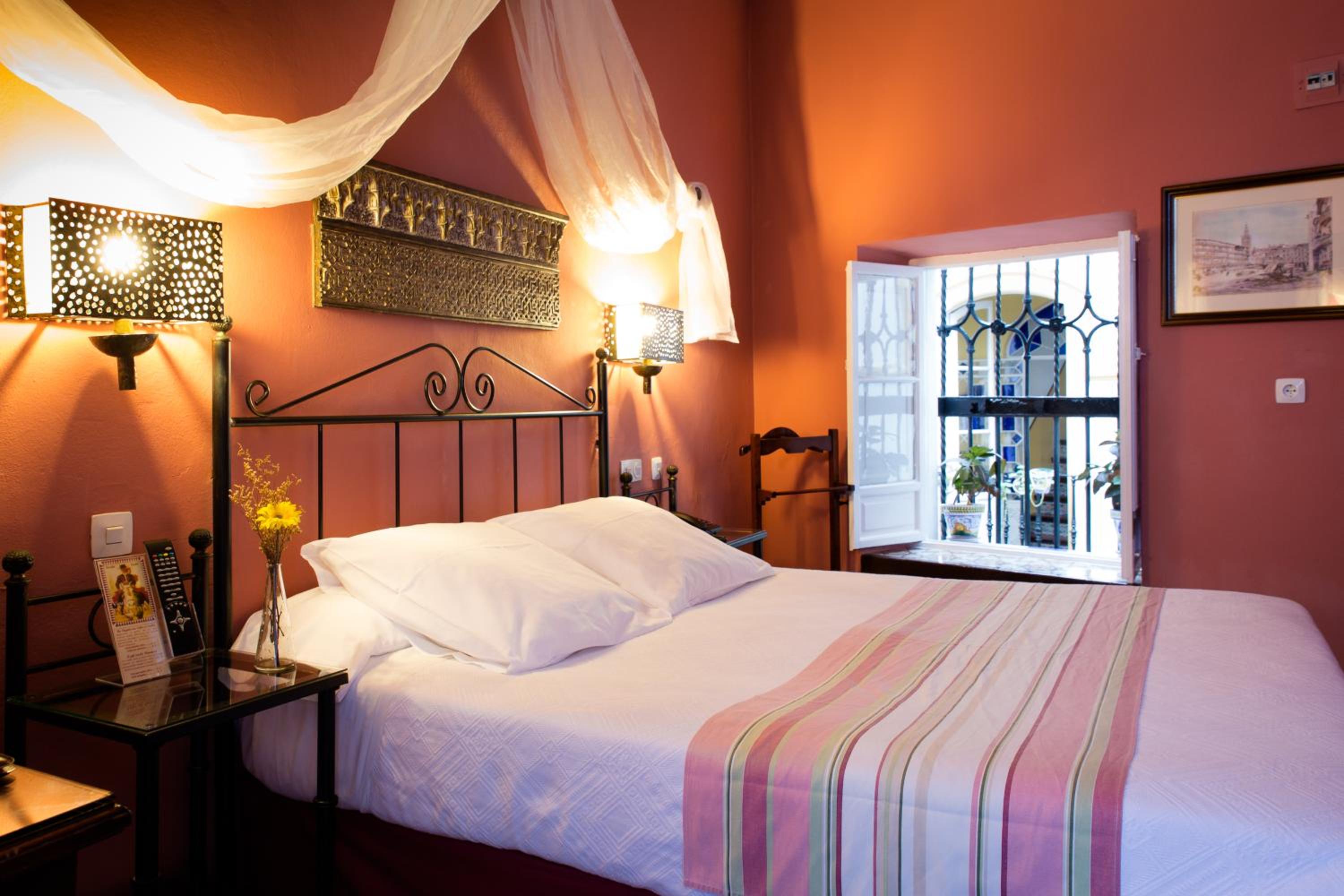 Double or Twin Room - Photo 1