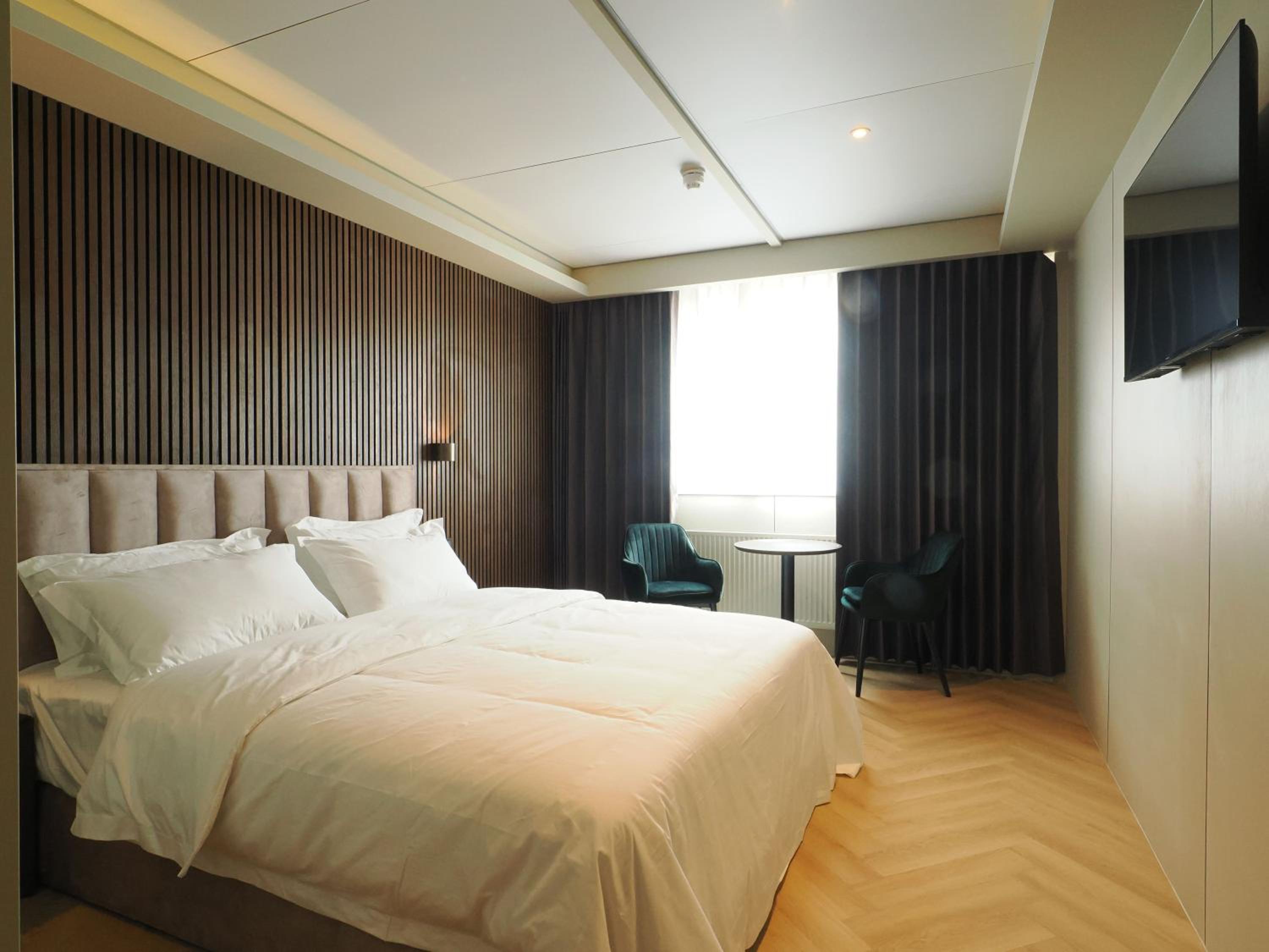 Executive Suite photo 1