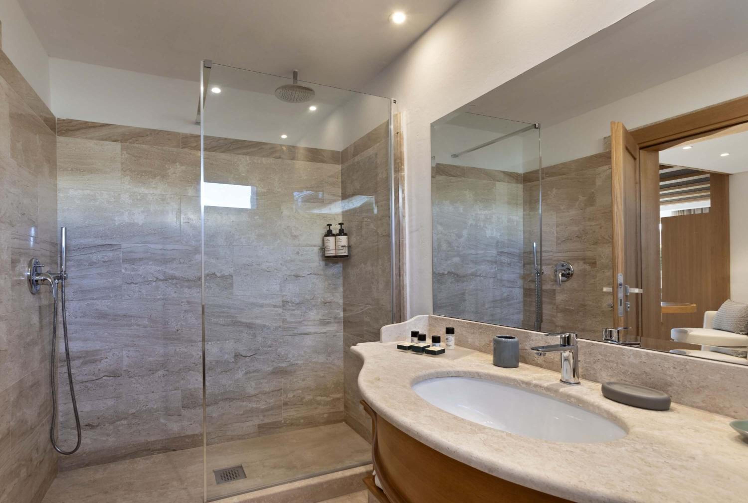Suite with Private Pool
