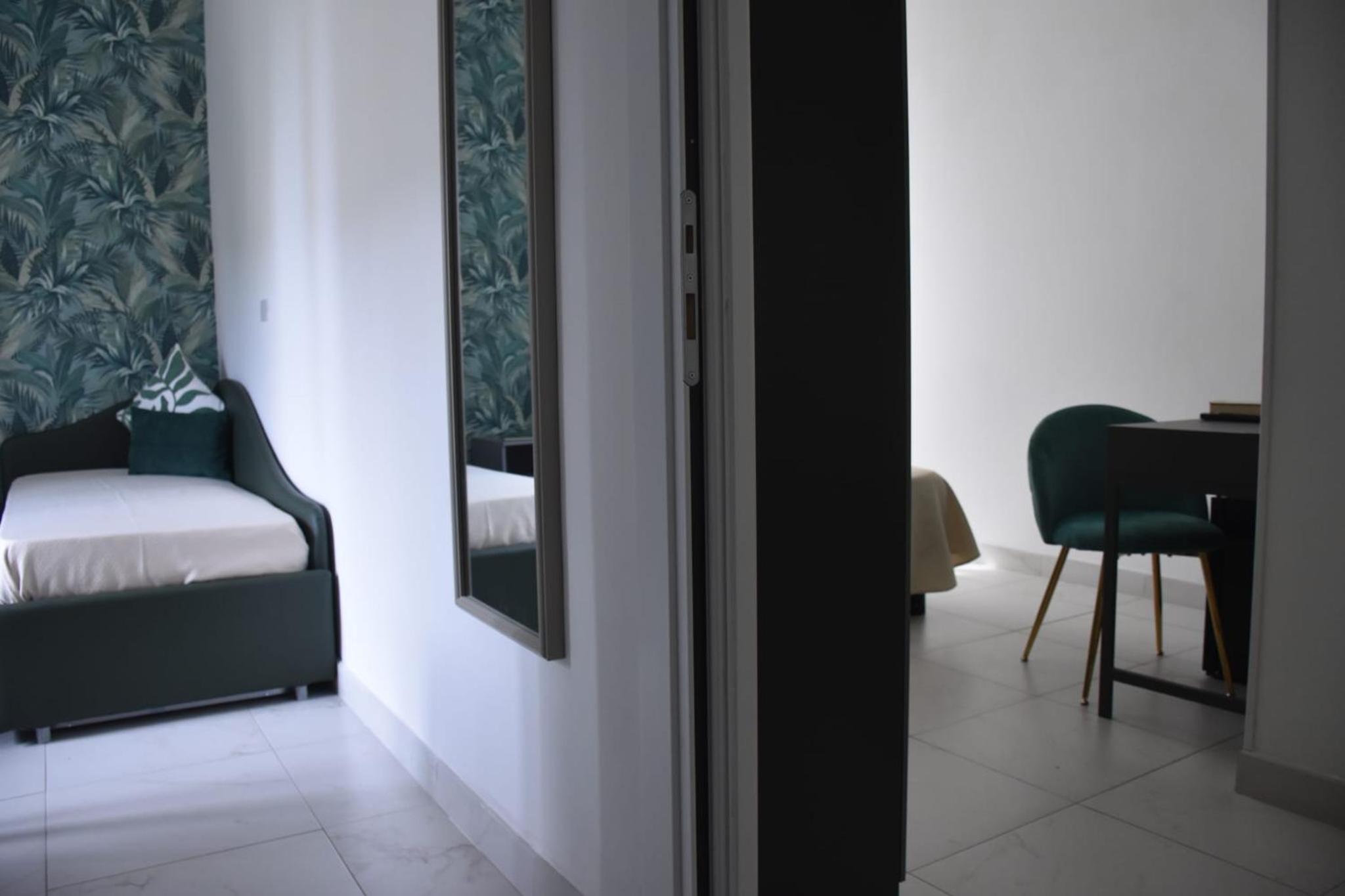 Superior Triple Room – Connecting on Request photo 3