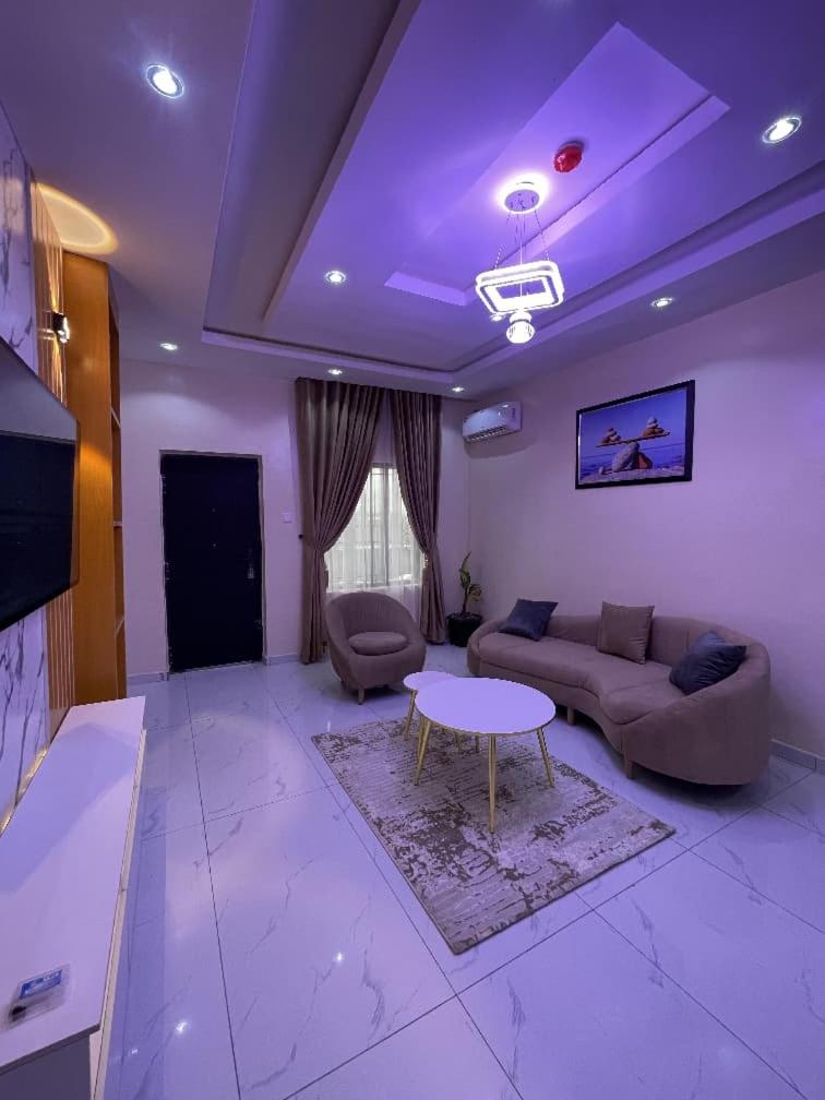 One-Bedroom Apartment with Balcony photo 1