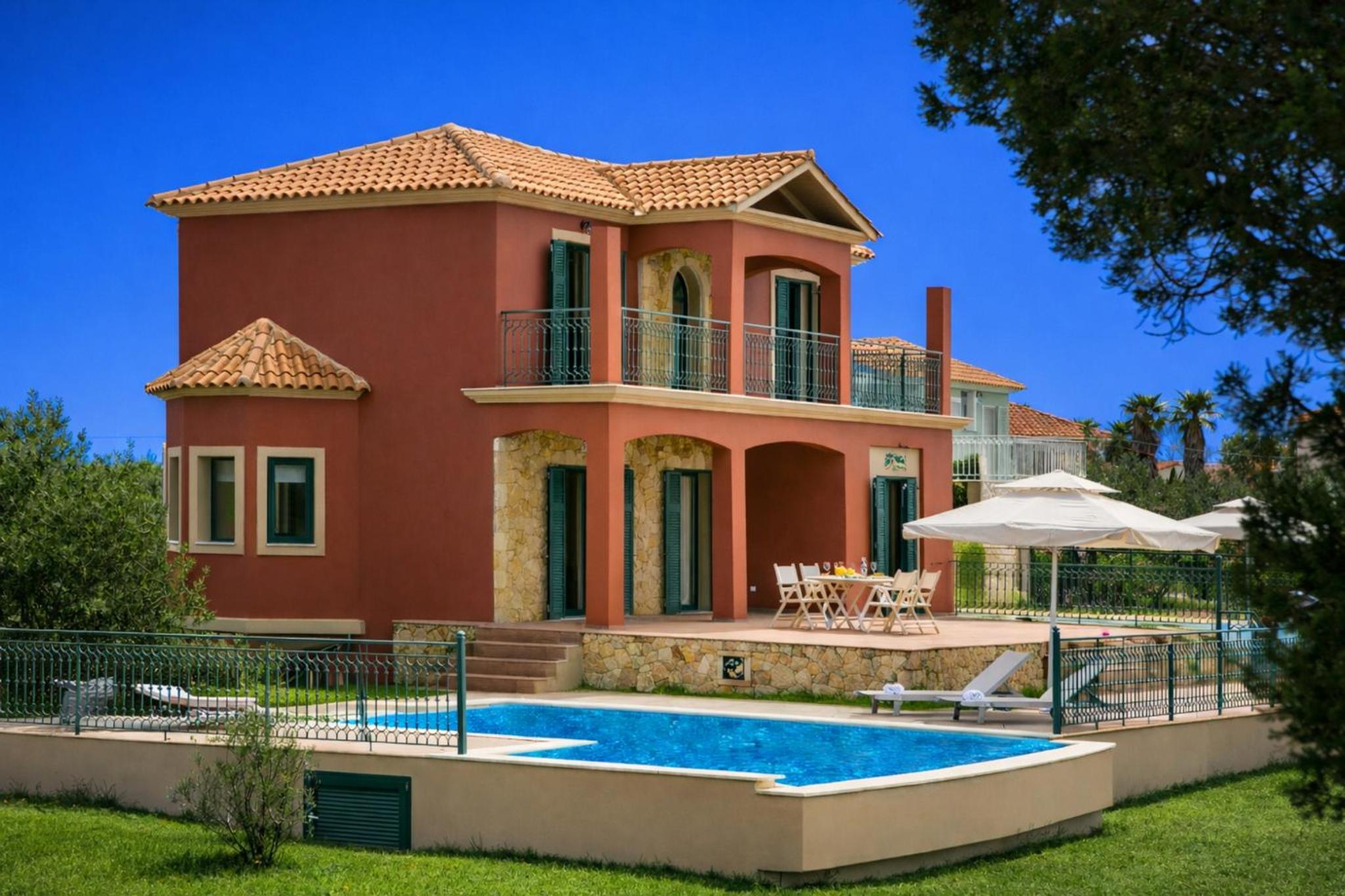 Deluxe Villa photo 1