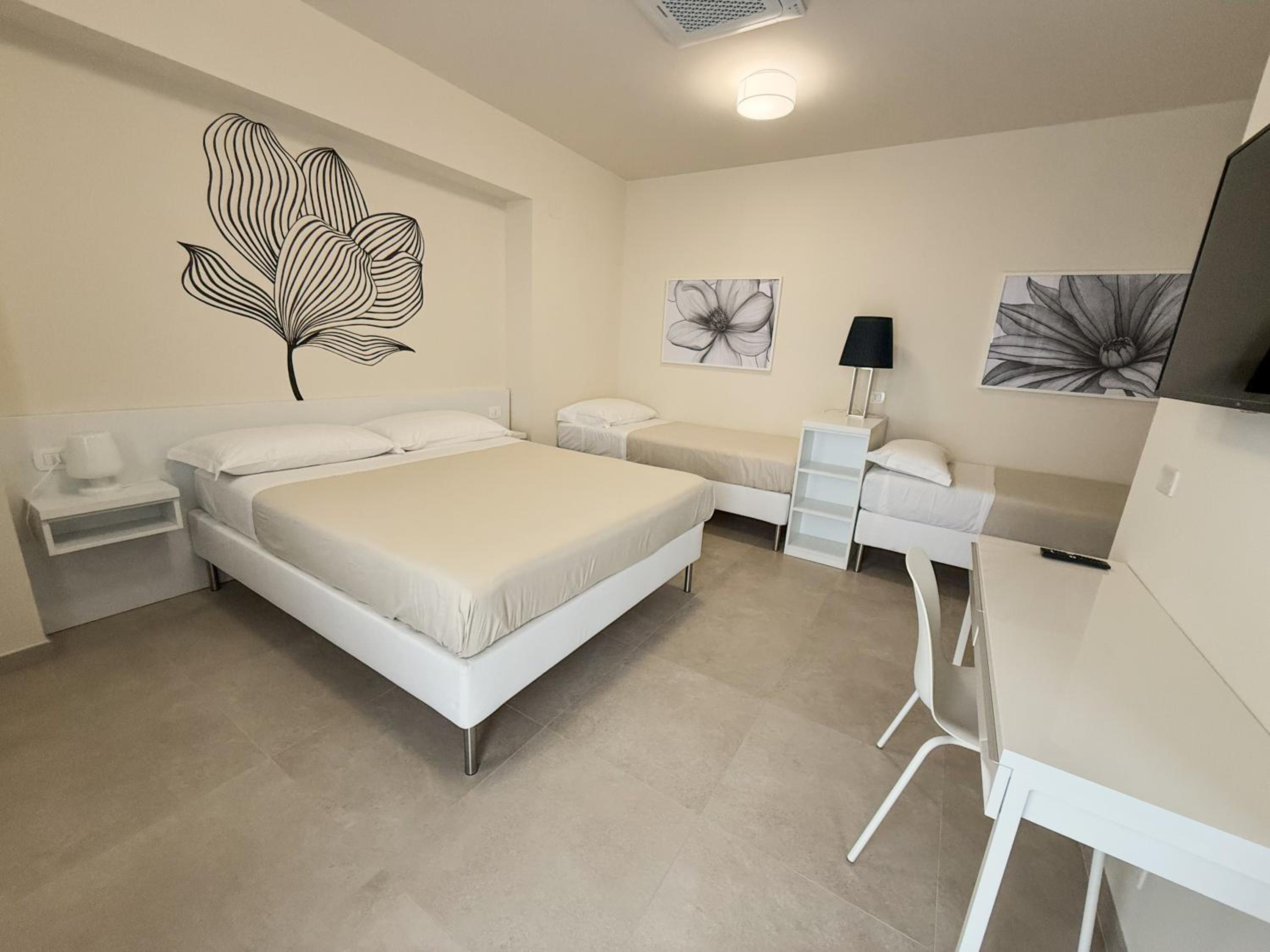 Deluxe Quadruple Room photo 1