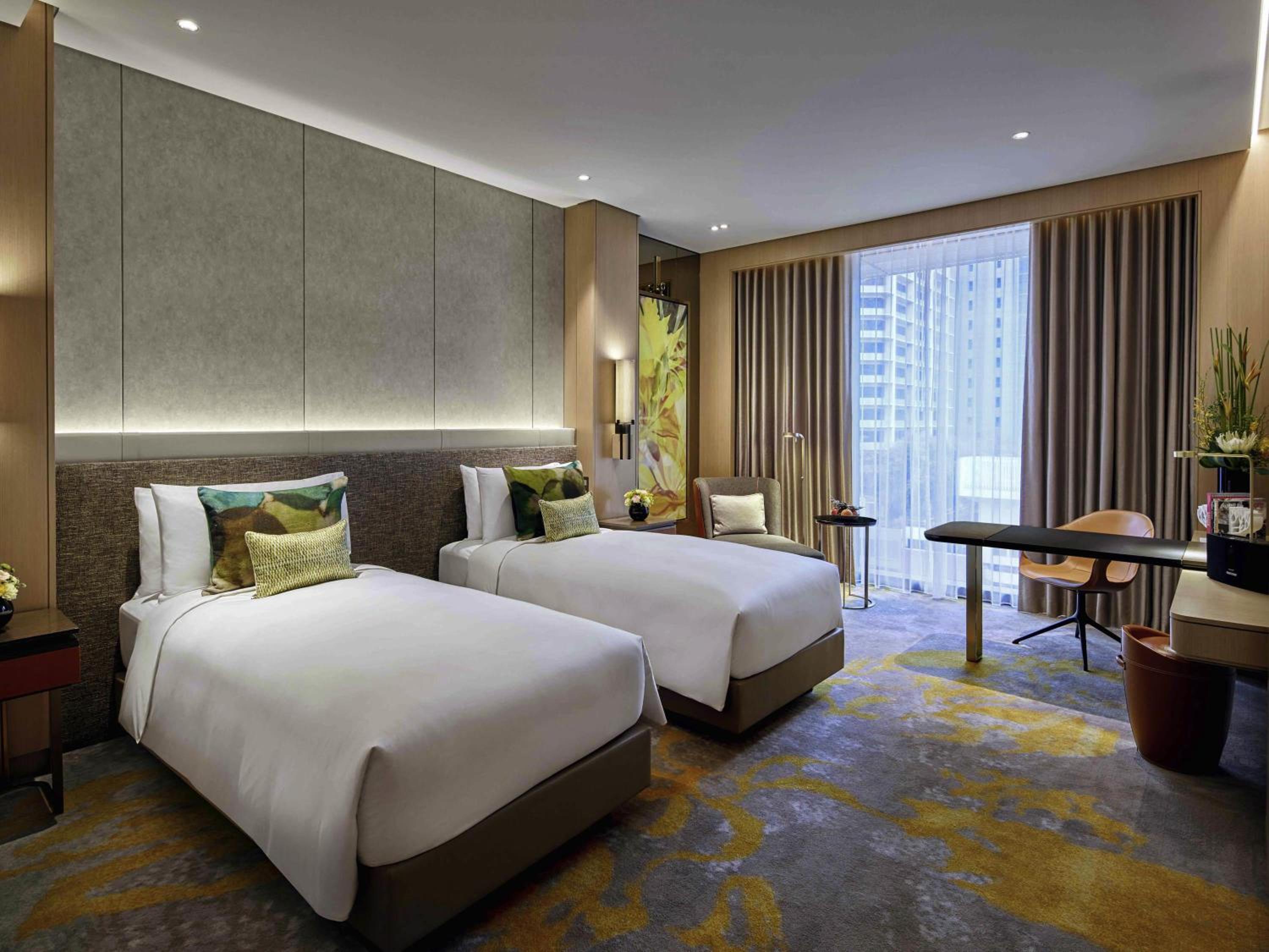 Luxury Club King Room with Heritage View and Club Access - High Floor