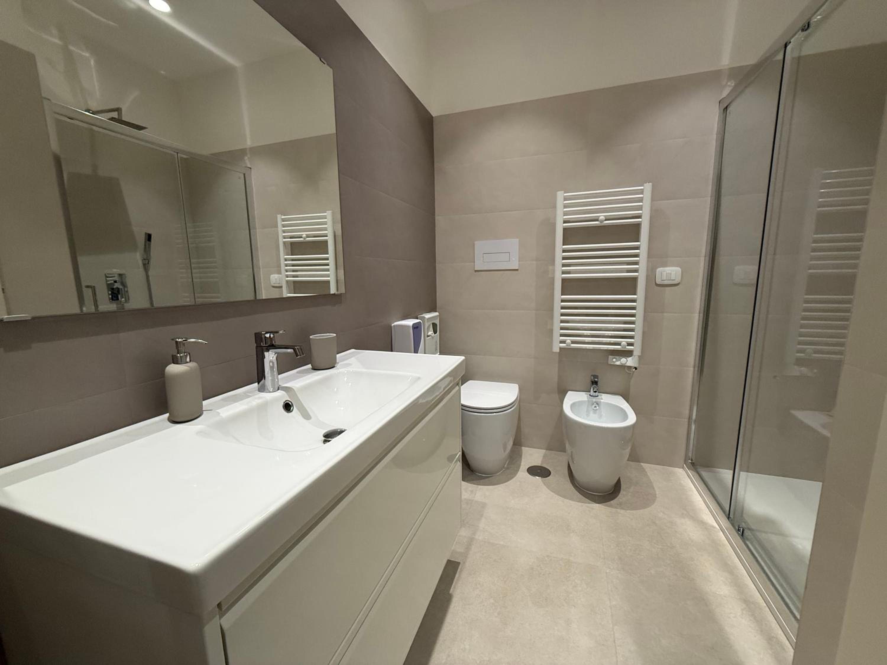Deluxe Quadruple Room photo 2