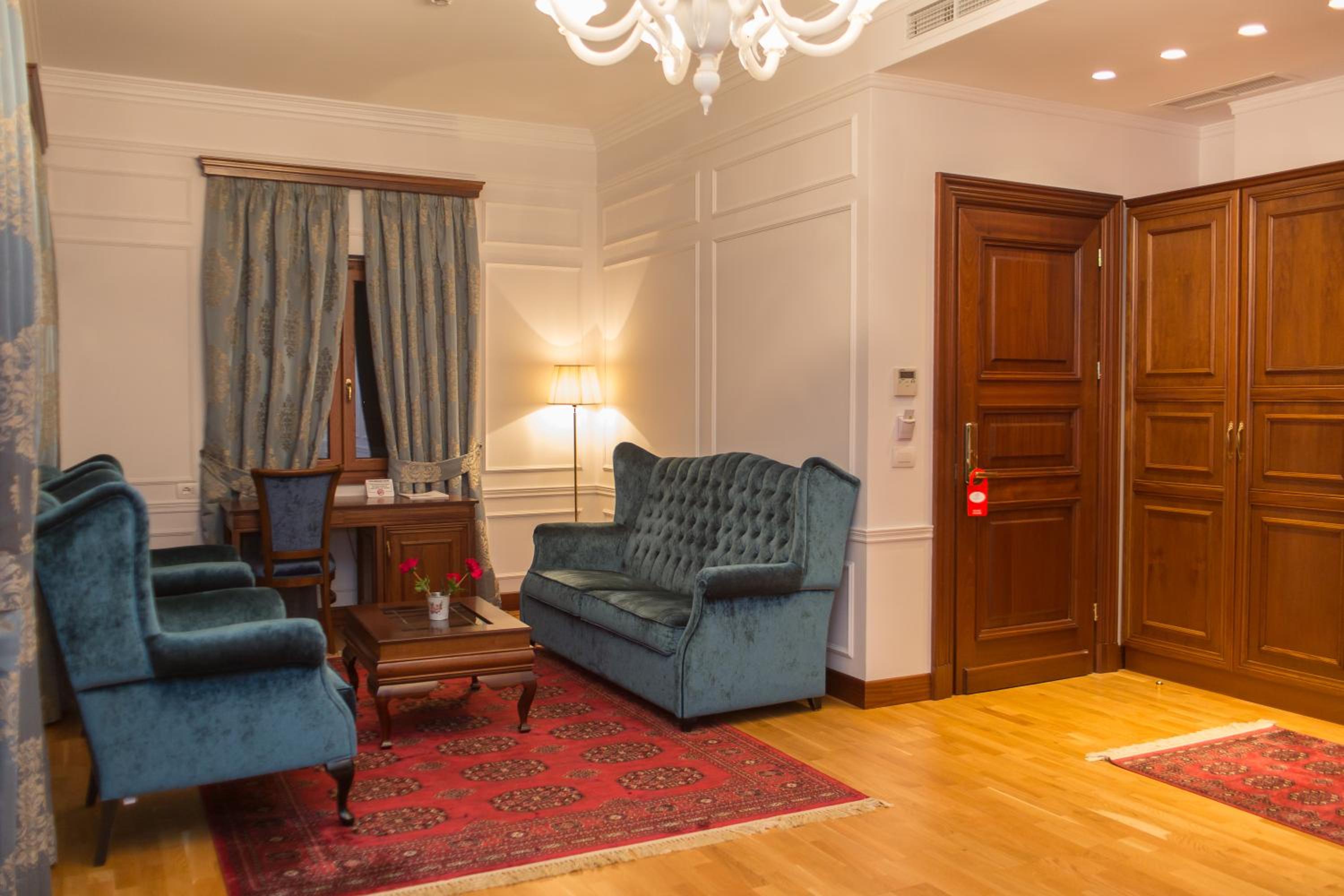 Suite with Balcony