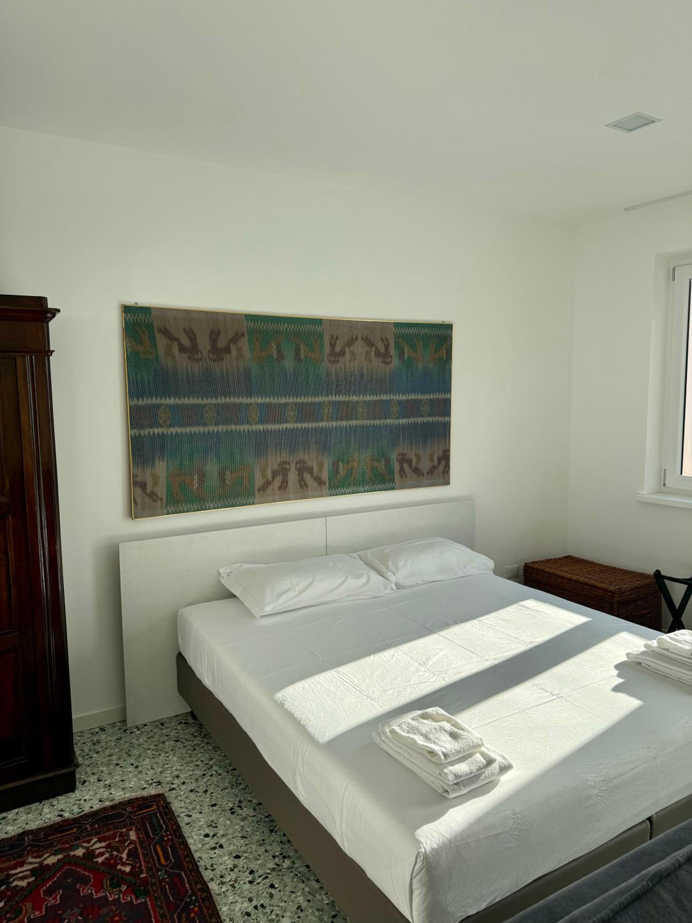 Studio with Sofa Bed