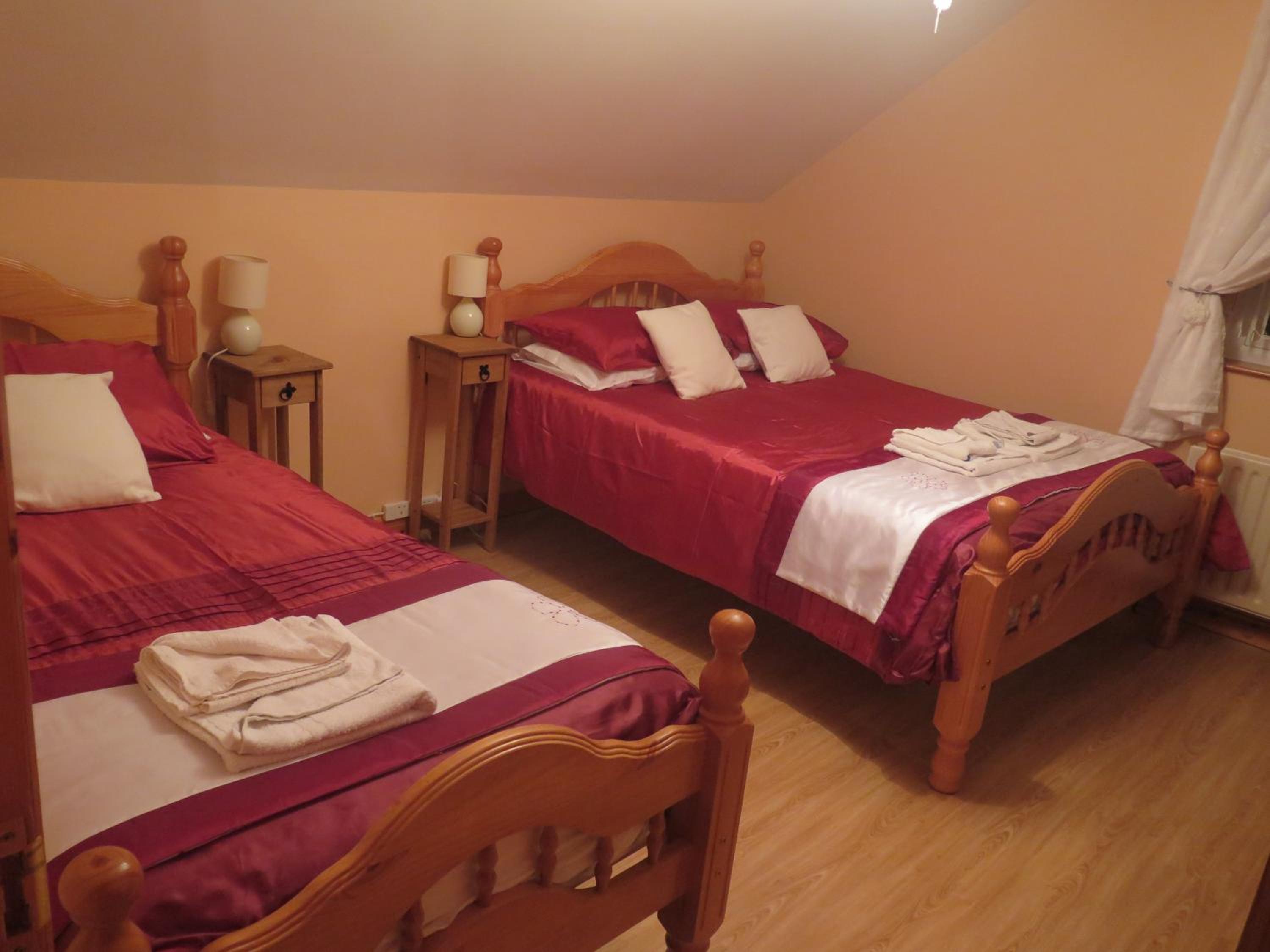 Triple Room with Private External Bathroom photo 3