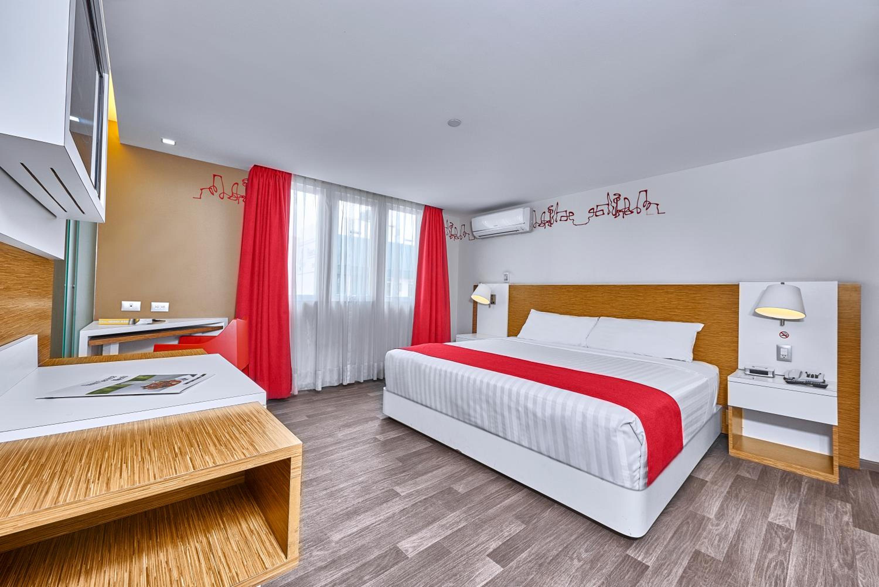 Queen Room
