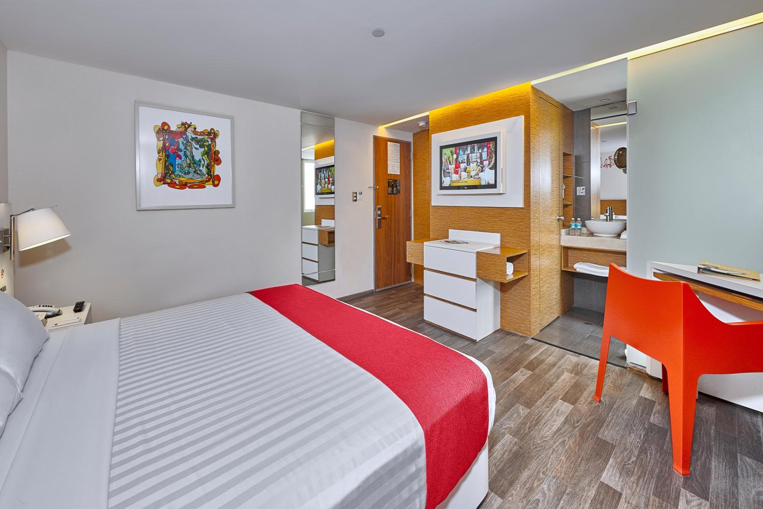 Queen Room
