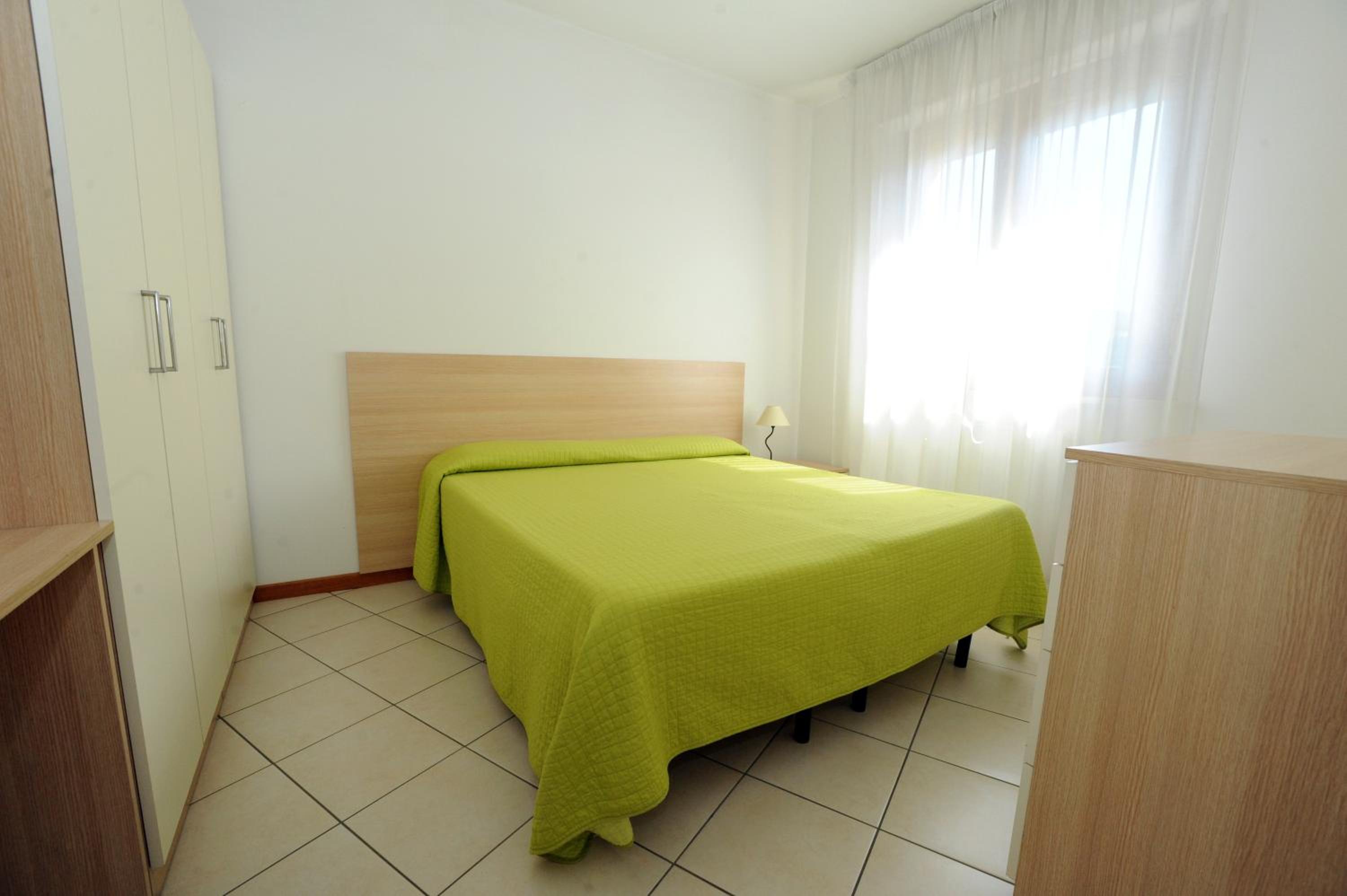 Two-Bedroom Apartment (4 Adults) photo 2