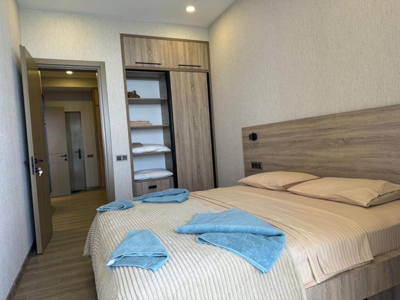 Family Two-Bedroom Apartment with View photo 1
