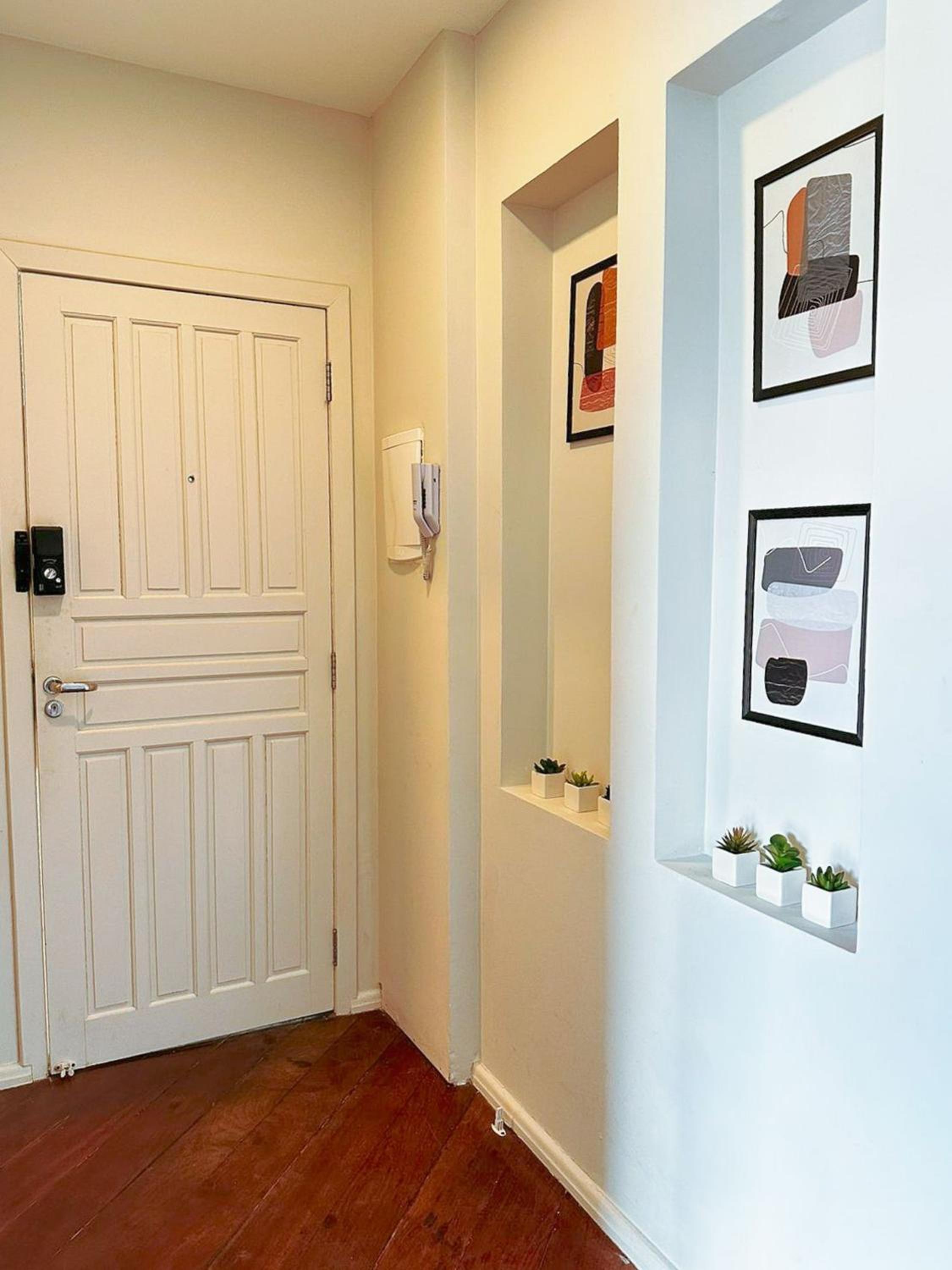 One-Bedroom Superior Apartment