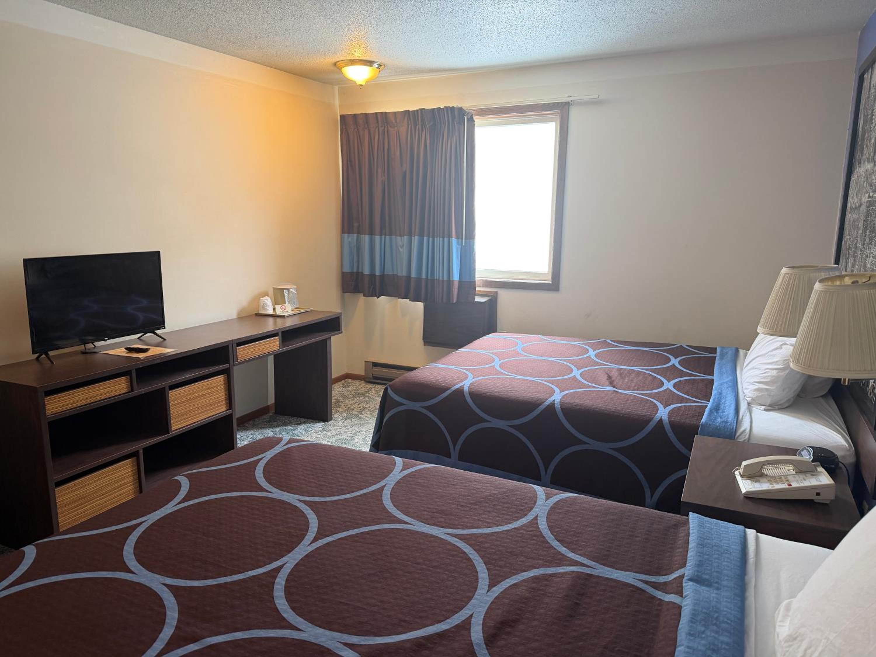 2 Queen Bed - Photo 3