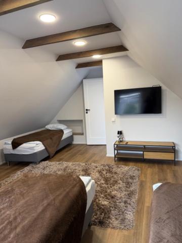 Maisonette photo 1