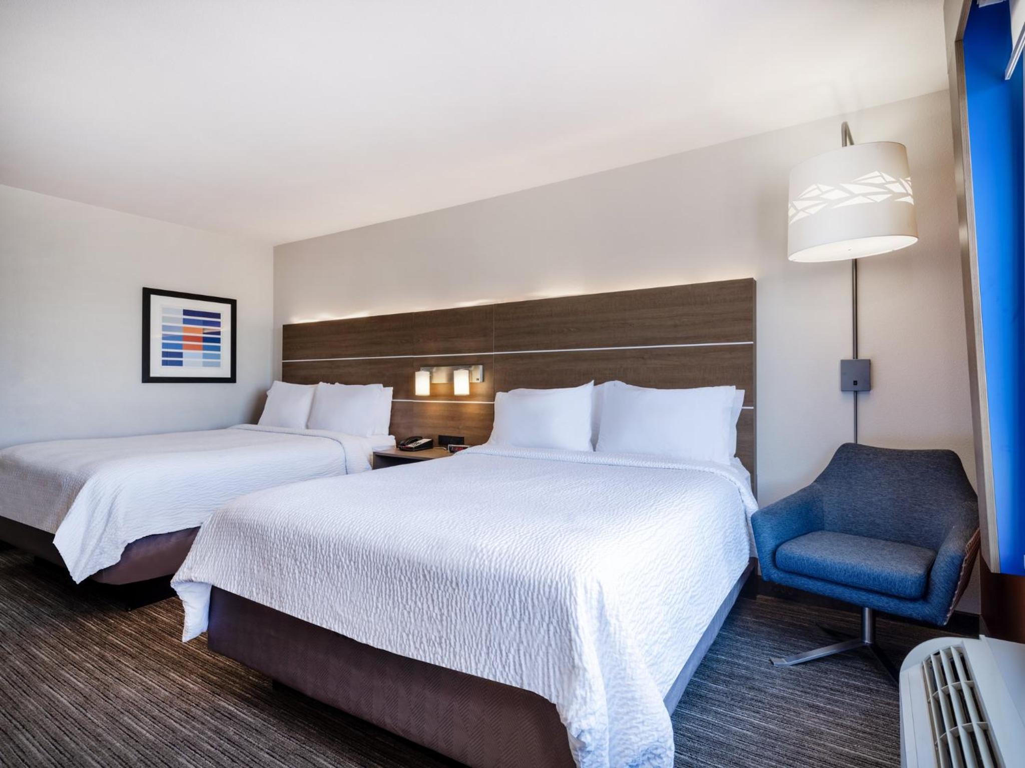 Deluxe Twin Room - Hearing Accessible