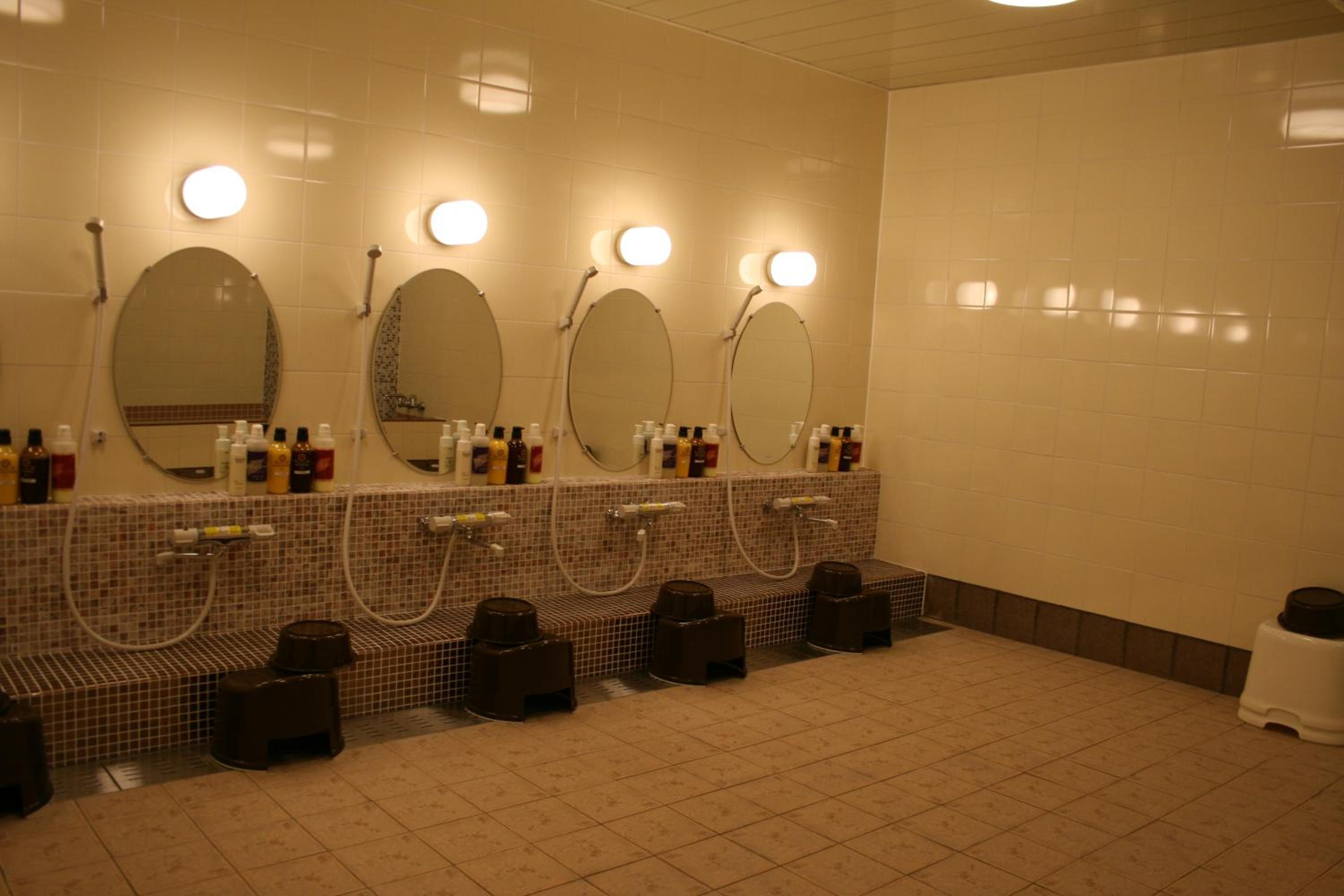 Single Room - Smoking - Eco Plan(No Daily Cleaning) photo 2