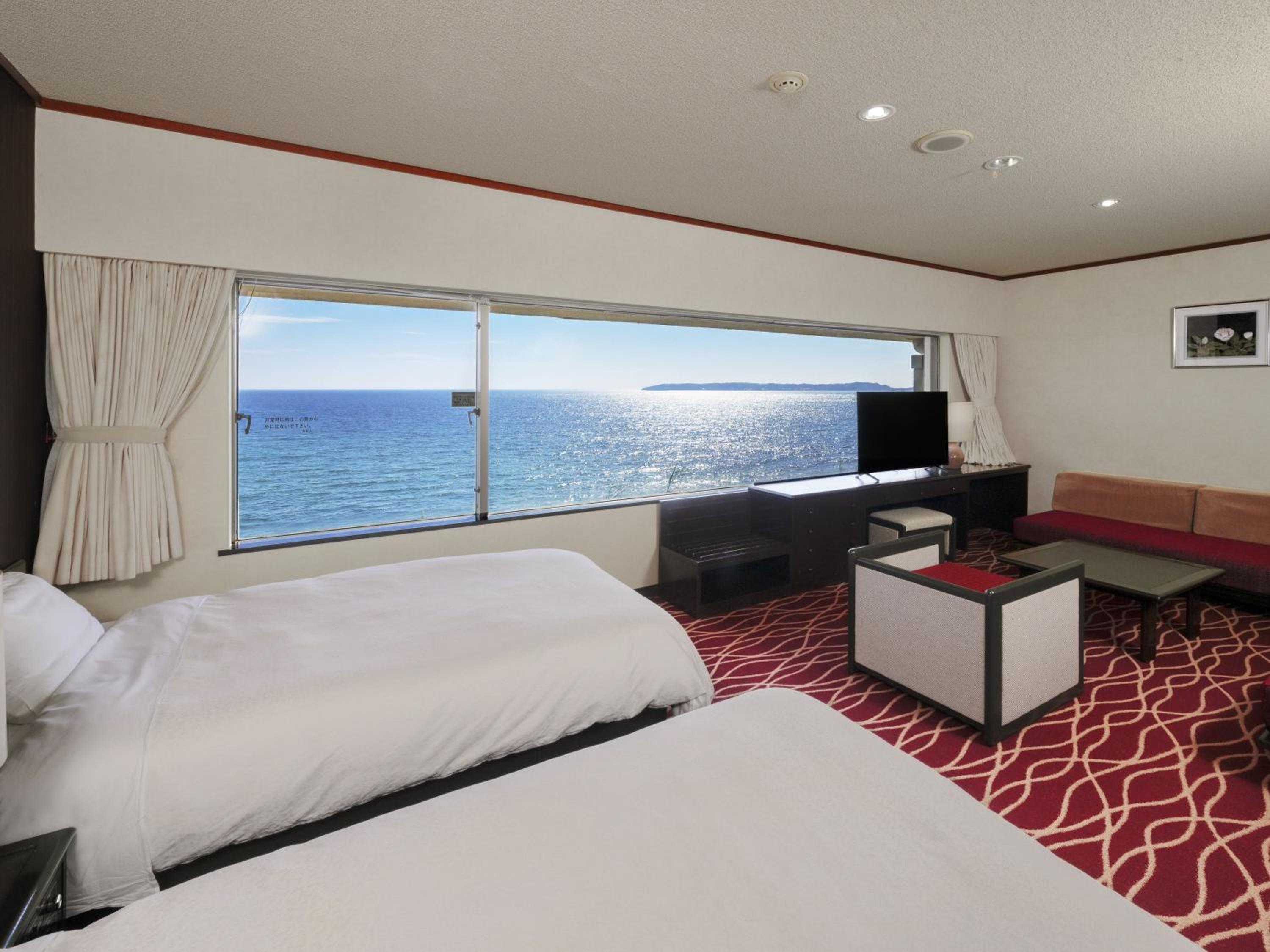 Twin Room with Ocean View - Photo 1