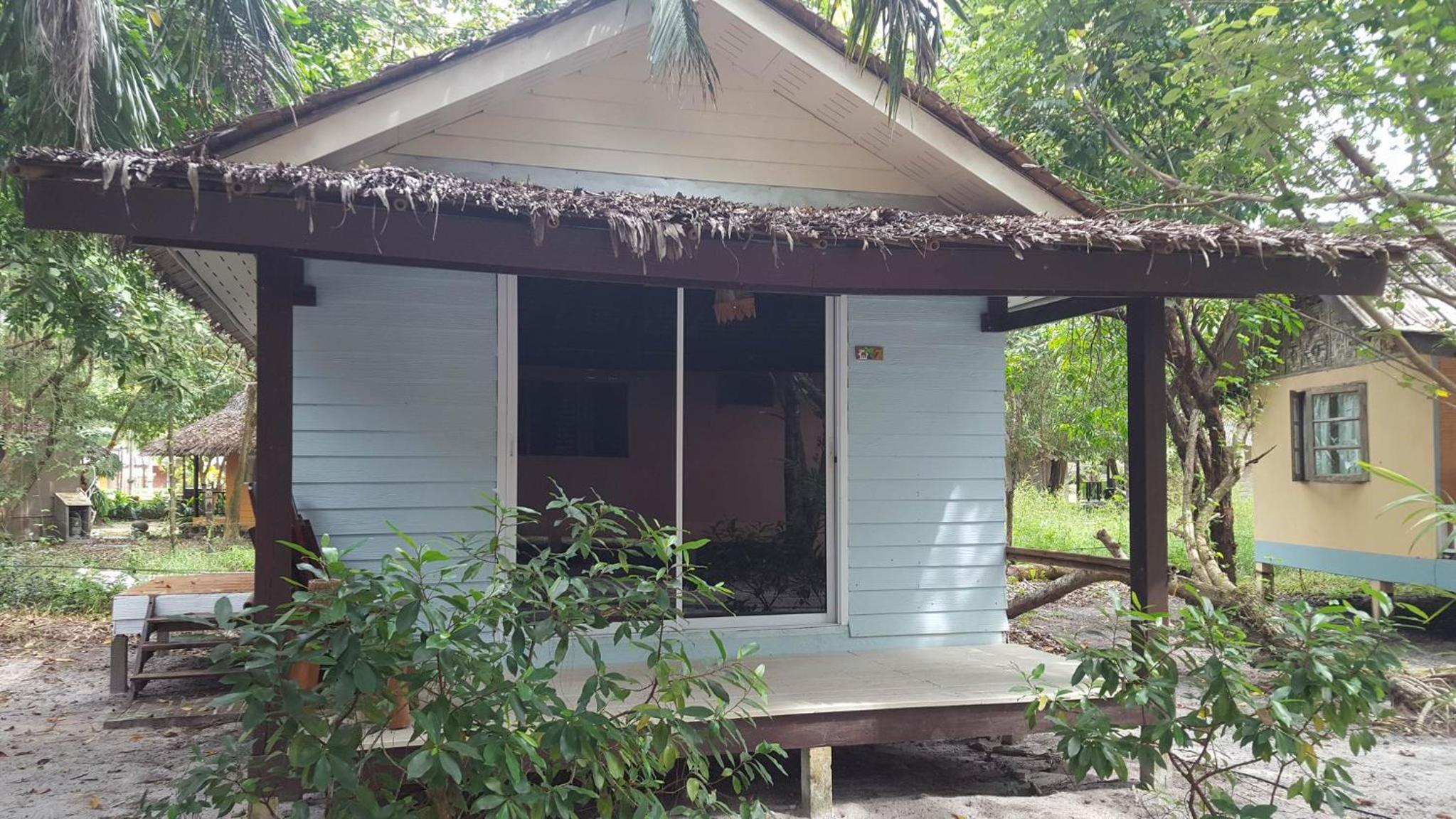 Bungalow with Garden View photo 3