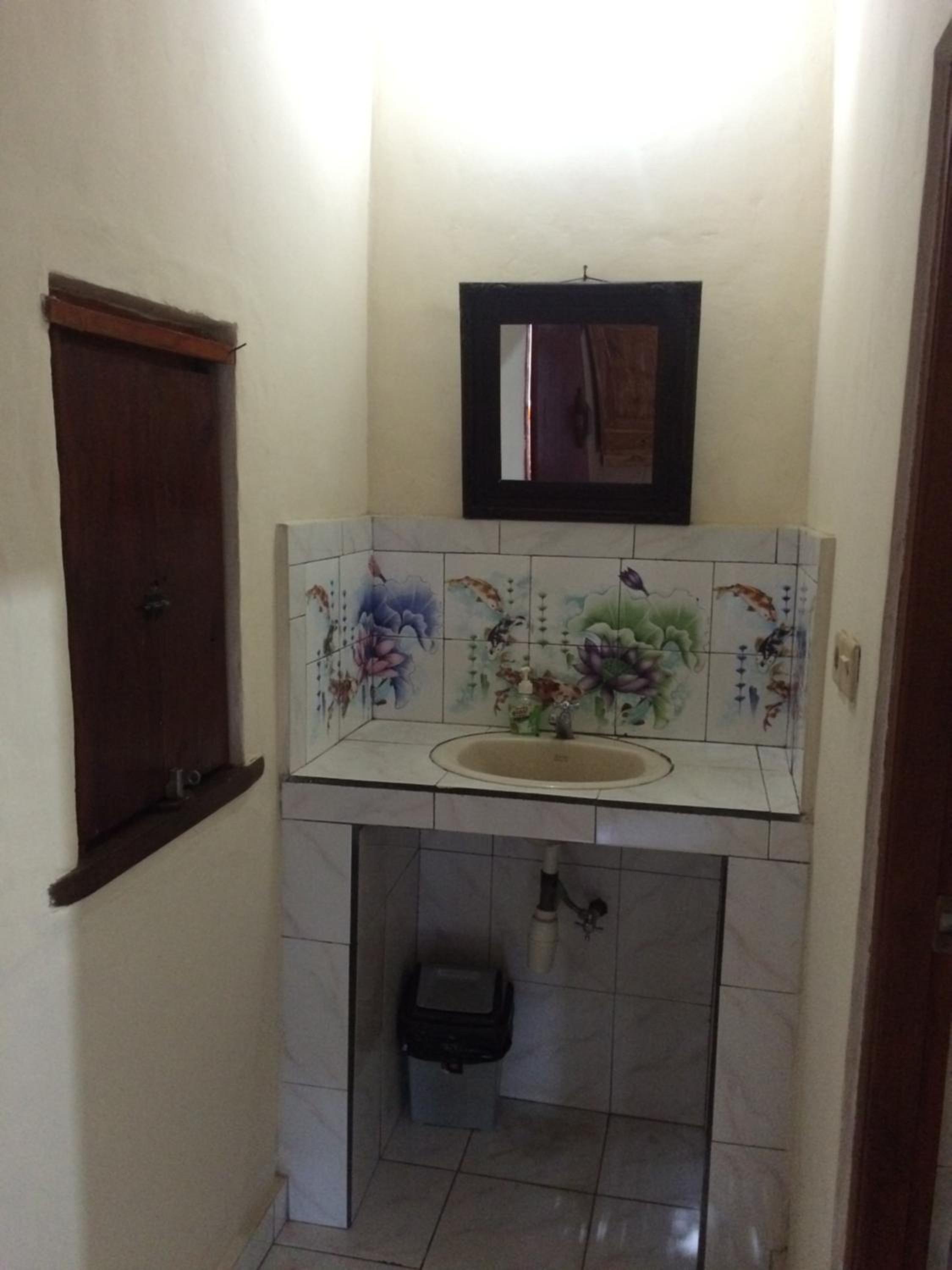 Standard Double Room - Photo 8