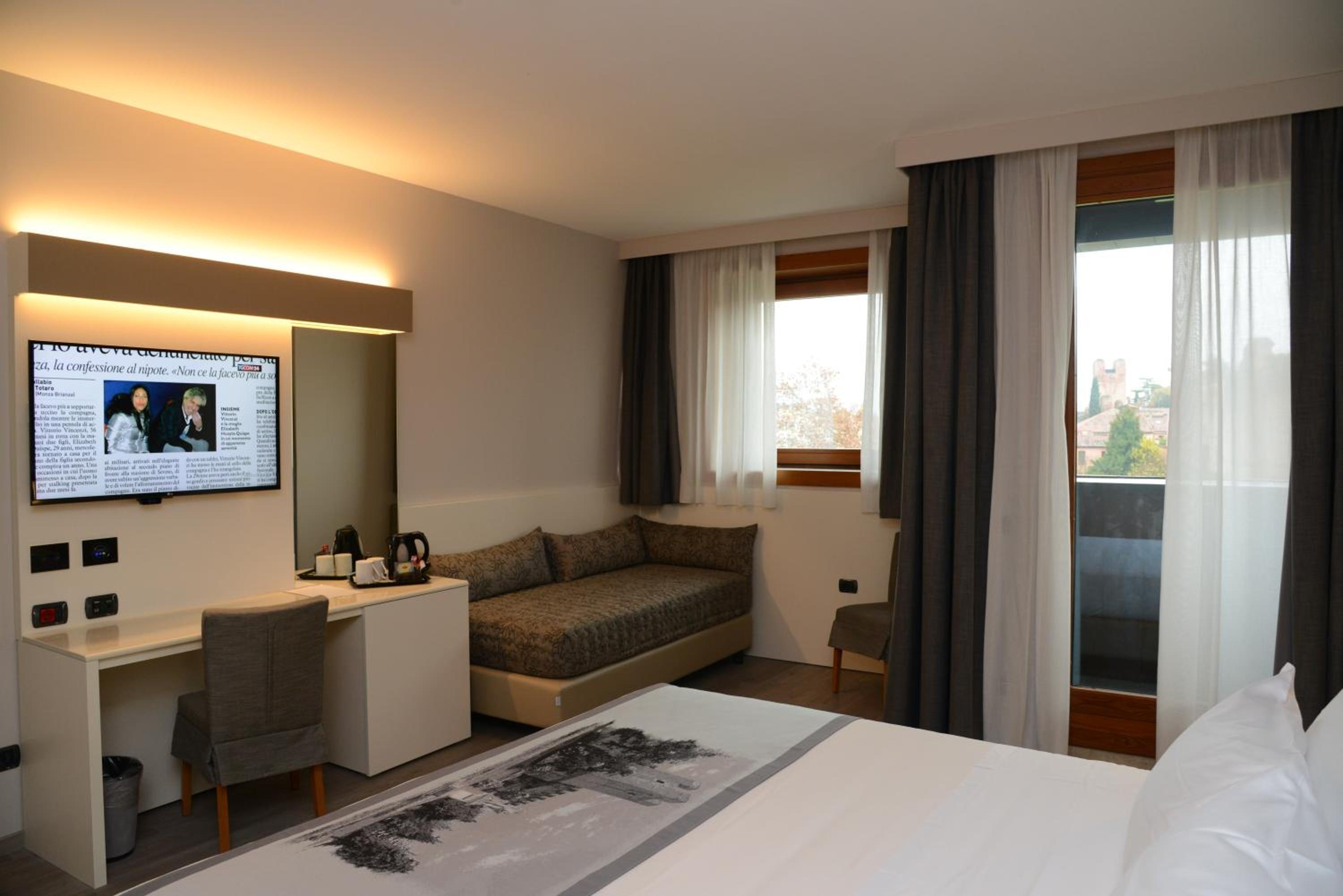 Double Room - Photo 4