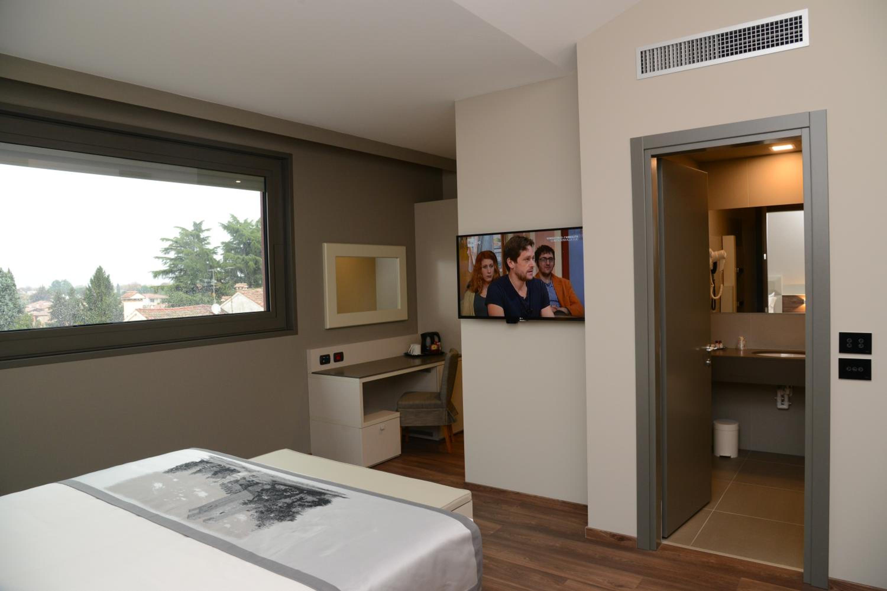 Junior Suite - Photo 2