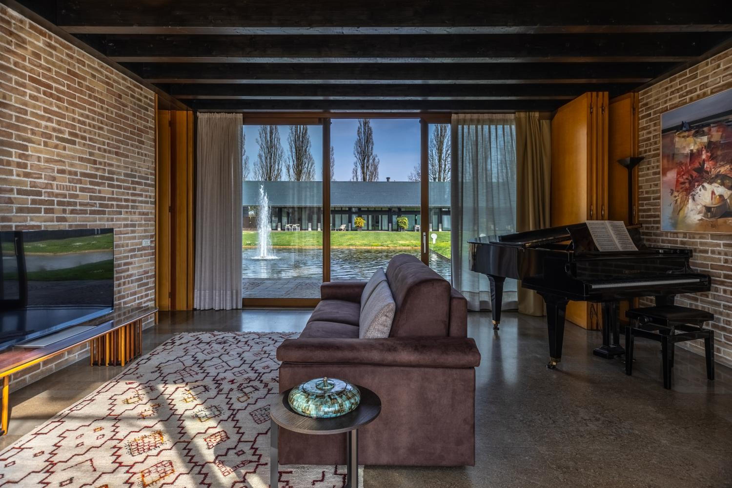 Deluxe Villa