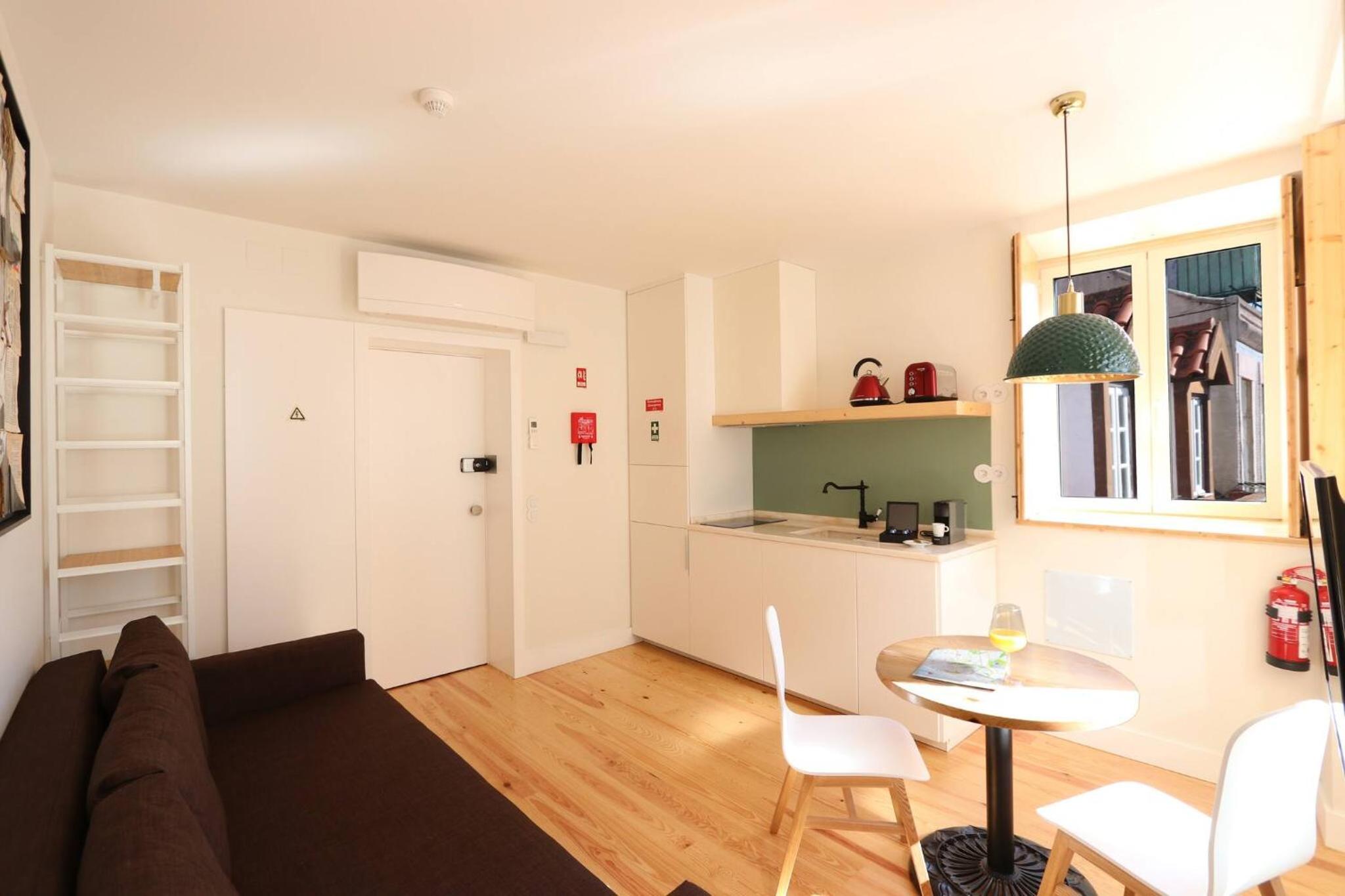 One-Bedroom Apartment photo 2
