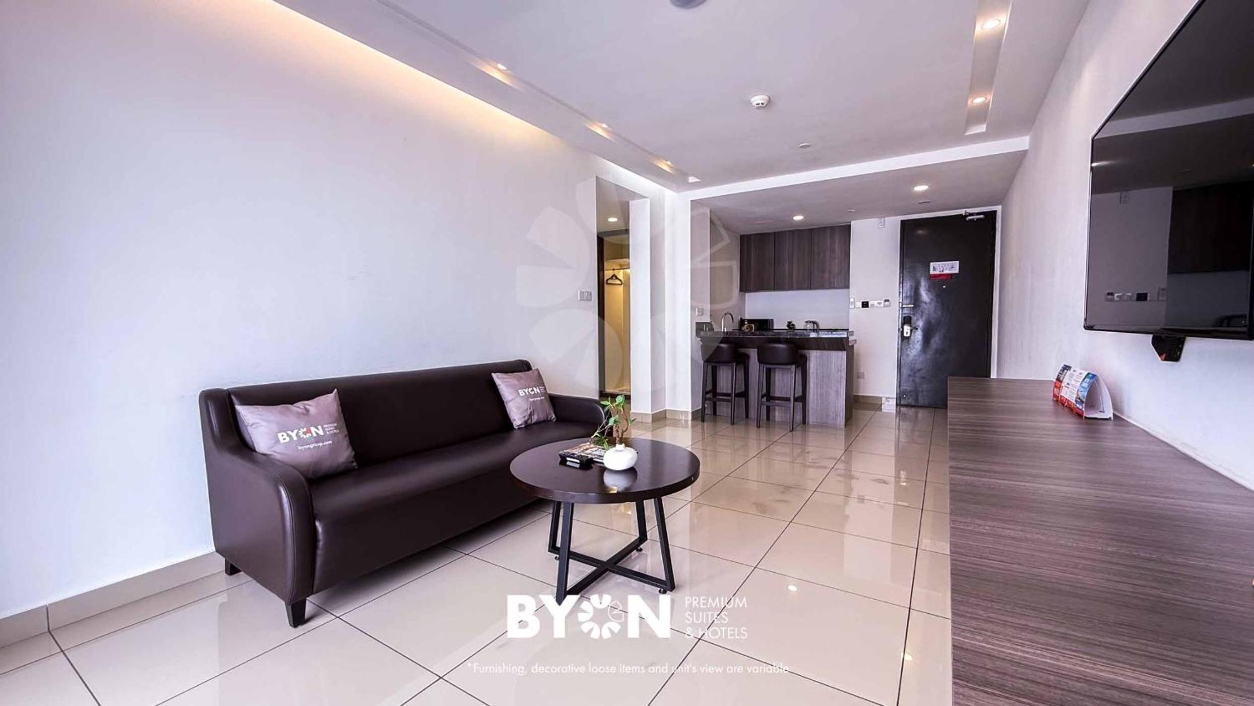 Executive One Bedroom Suite - Photo 3