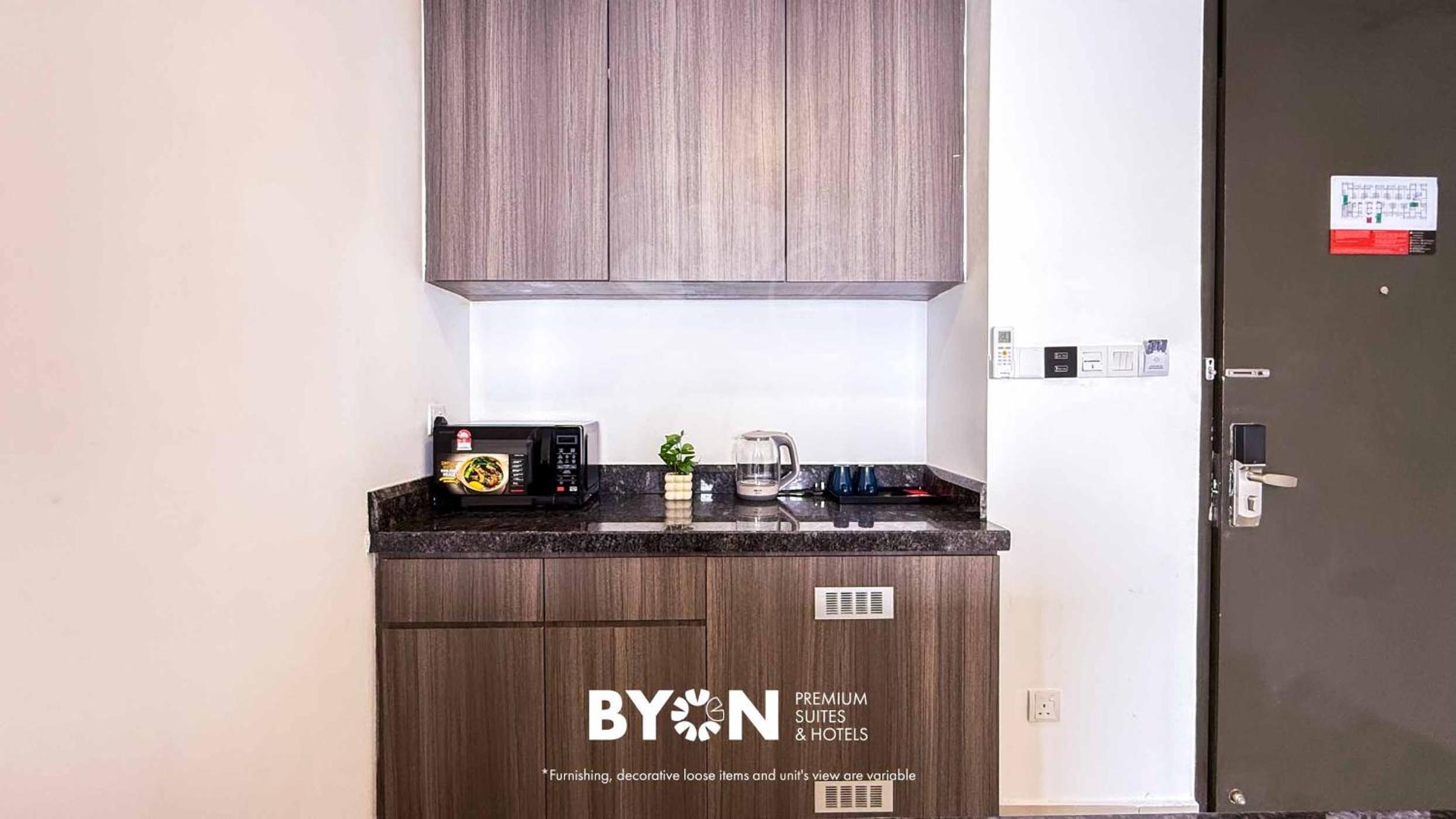 Executive One Bedroom Suite - Photo 6
