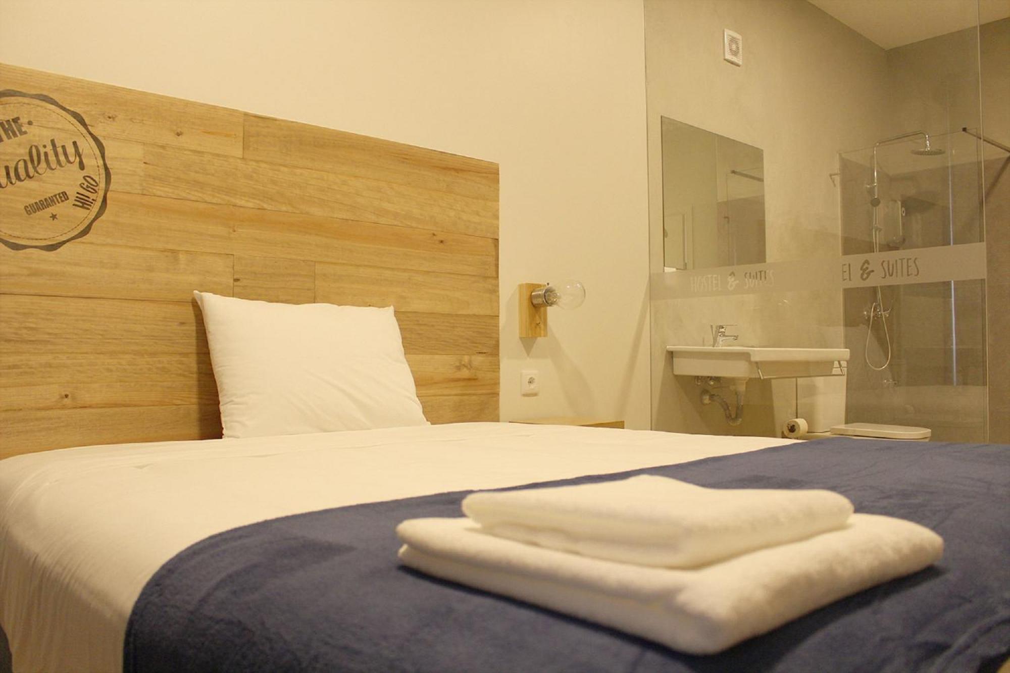 Double Room with Private Bathroom - Photo 1