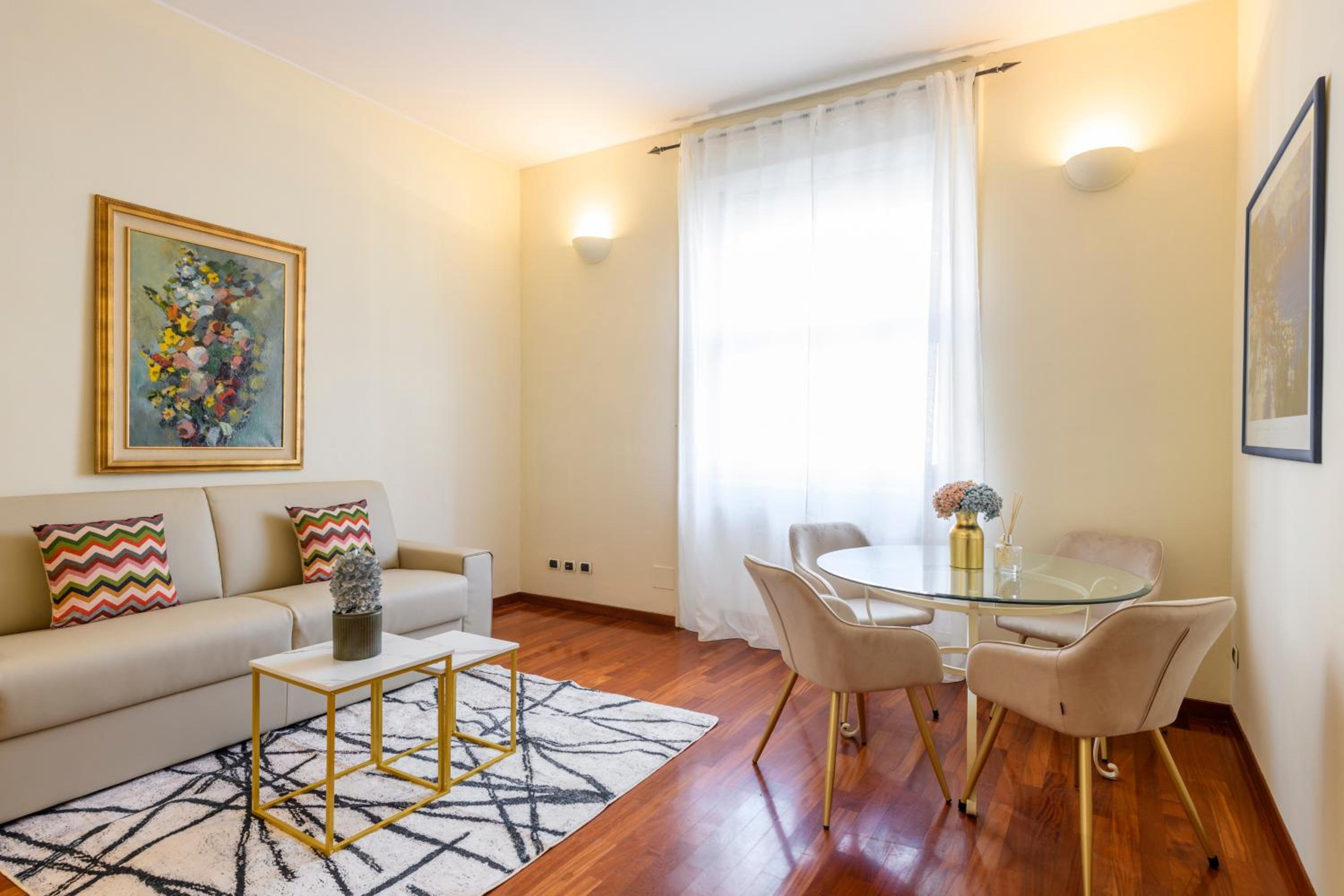 One-Bedroom Superior Apartment