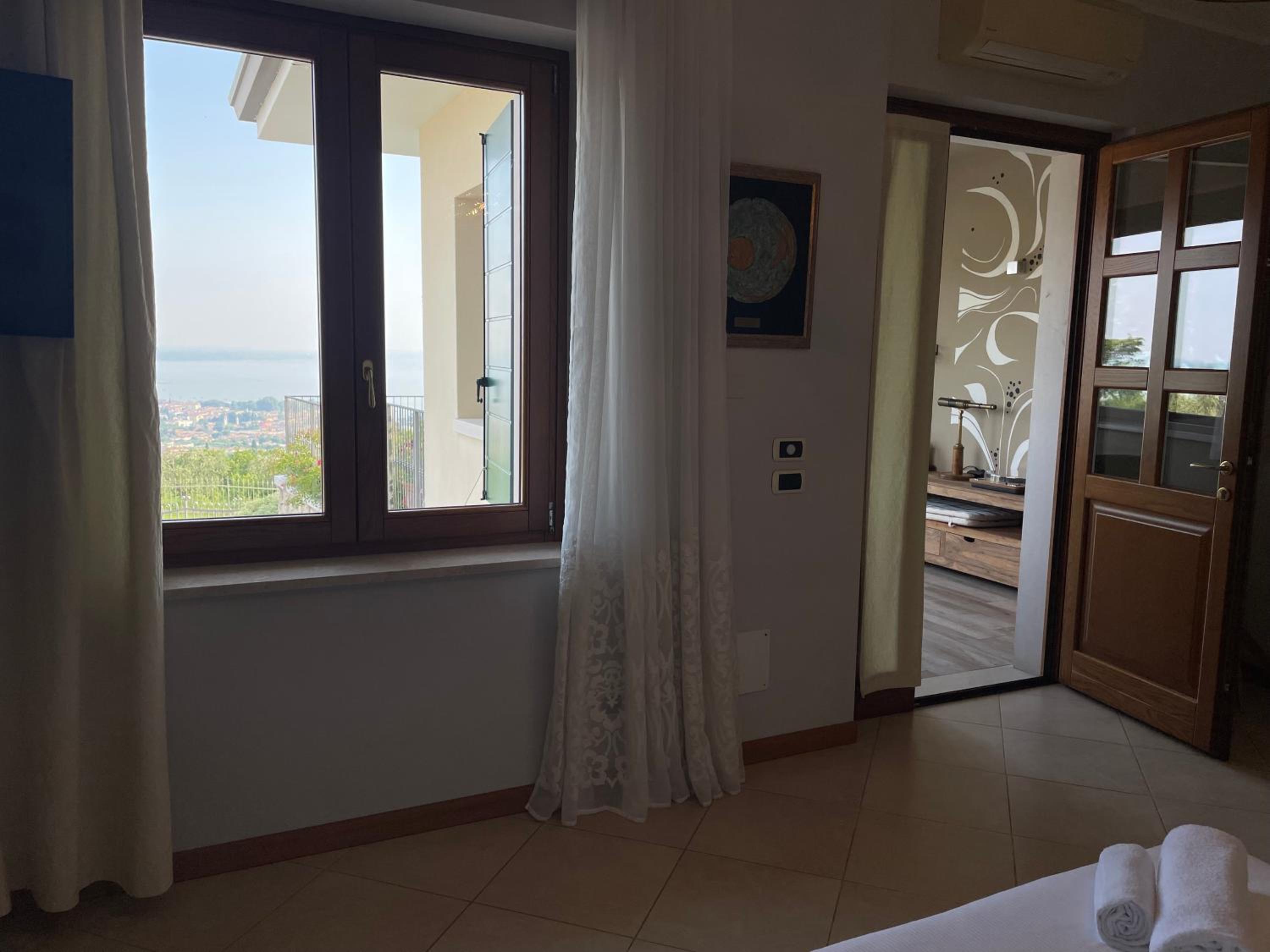 King Suite photo 2