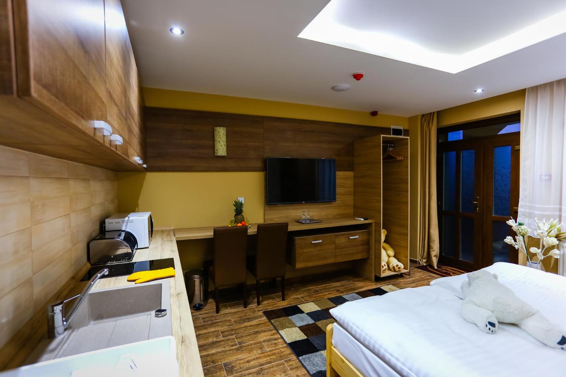 Superior Apartment with Double Bed or Twin Beds - Photo 12