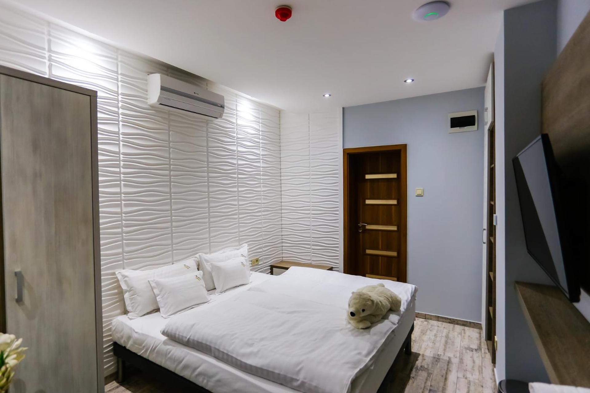 Deluxe Double Room - Photo 2