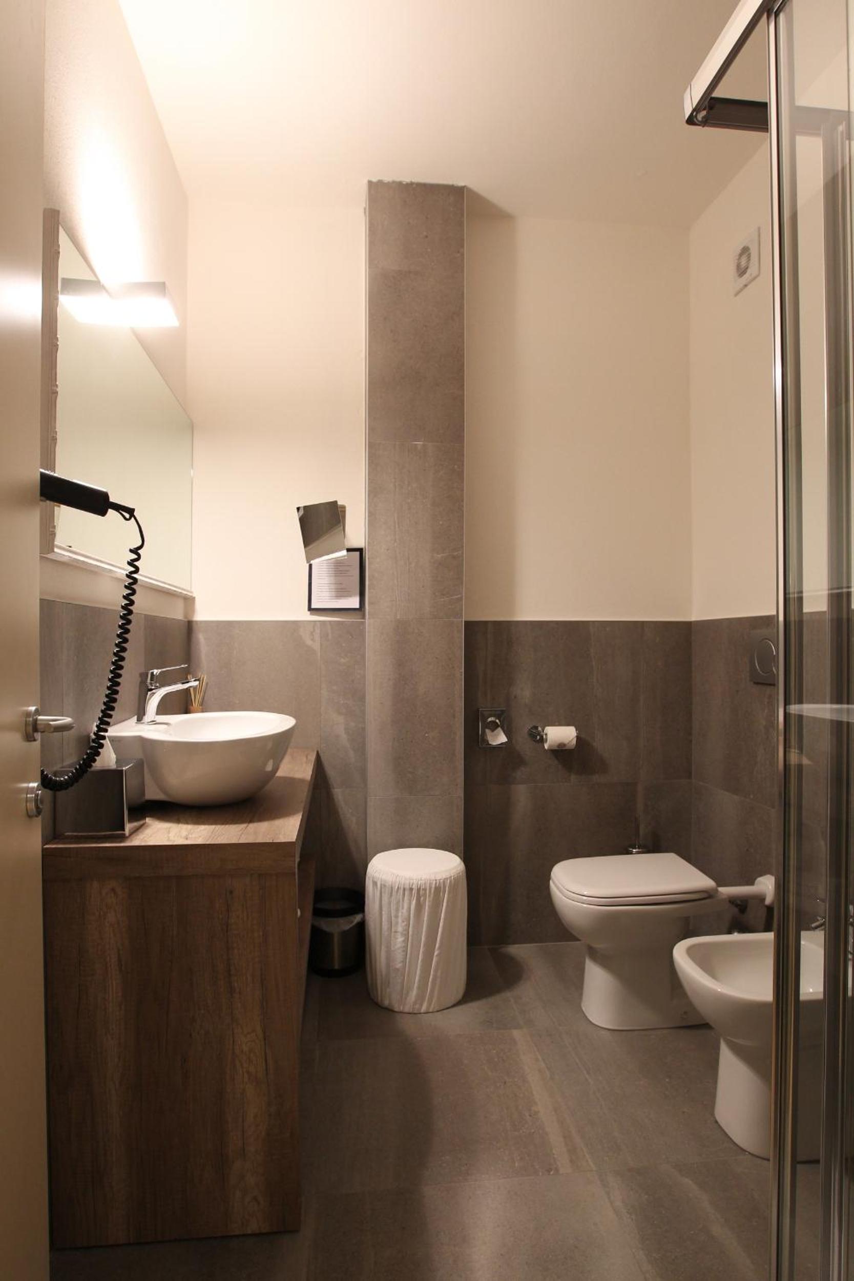 Superior Double or Twin Room - Photo 4