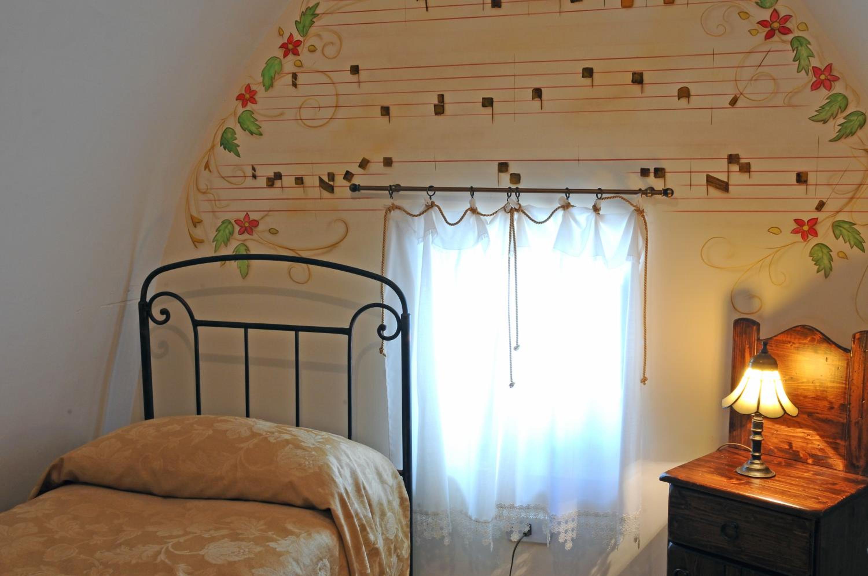 Deluxe Apartment photo 2